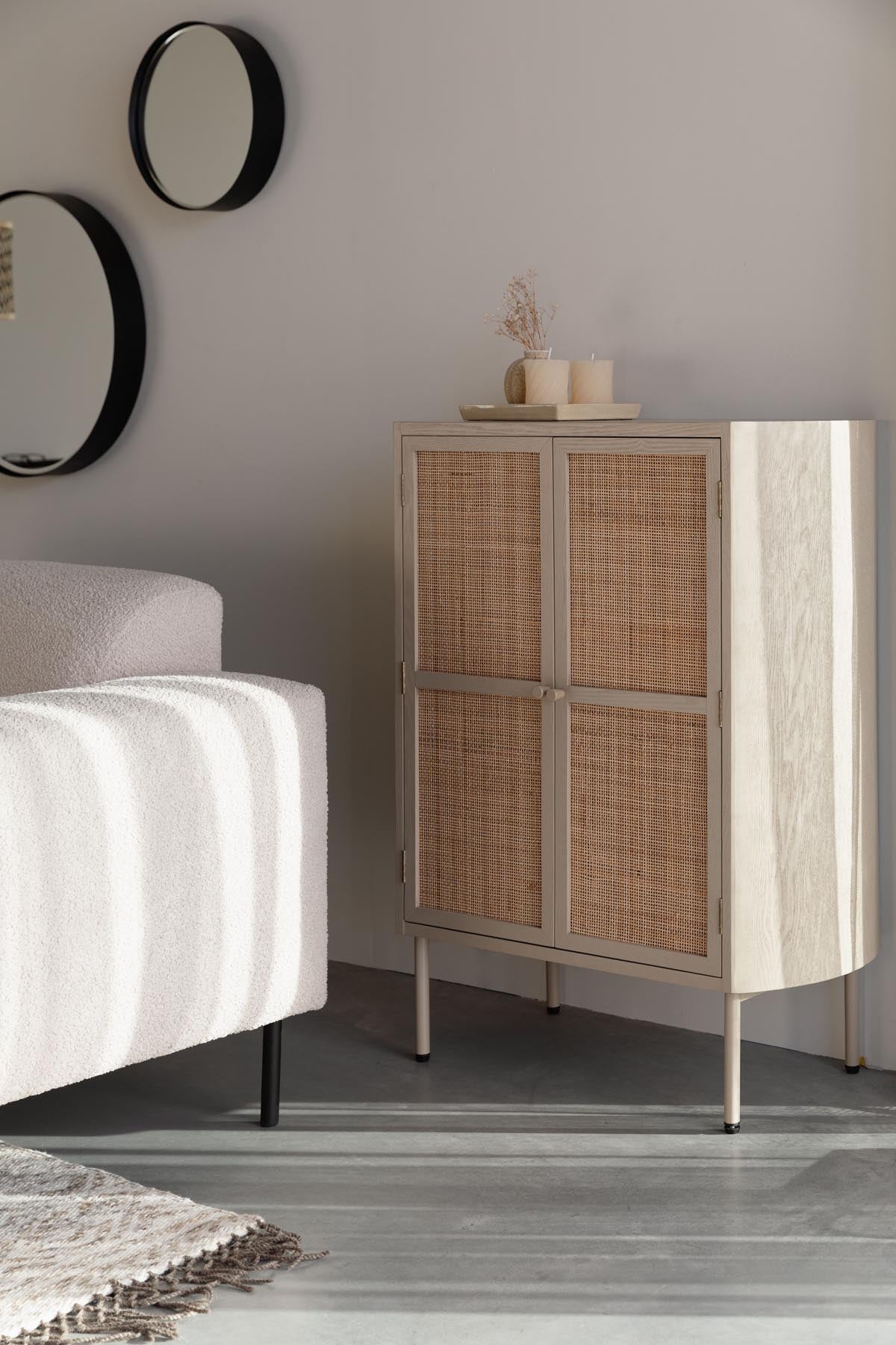 Cabinet Amaya Low 2do in beige präsentiert im Onlineshop von KAQTU Design AG. Cabinet ist von White Label Living