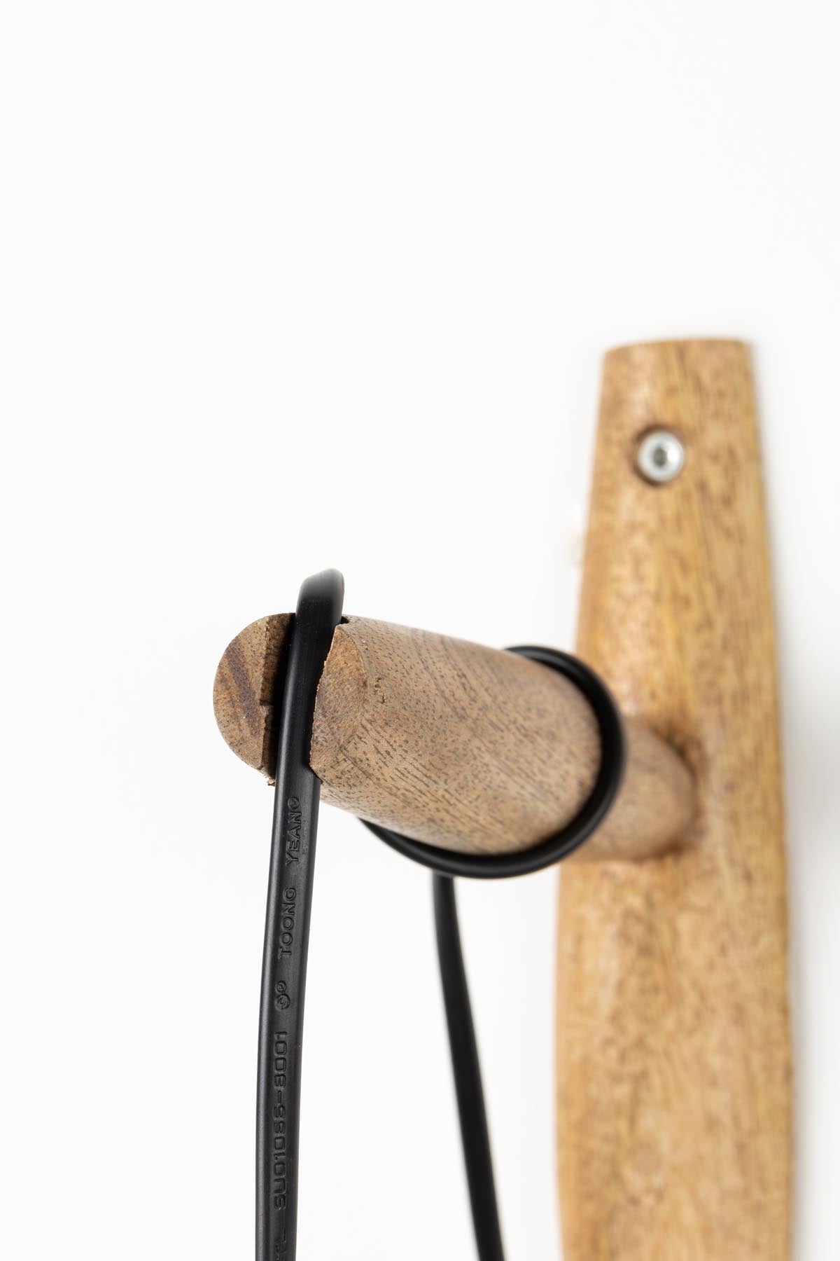 Wandleuchte ALEN in Natur/Gold präsentiert im Onlineshop von KAQTU Design AG. Wandleuchte ist von White Label Living