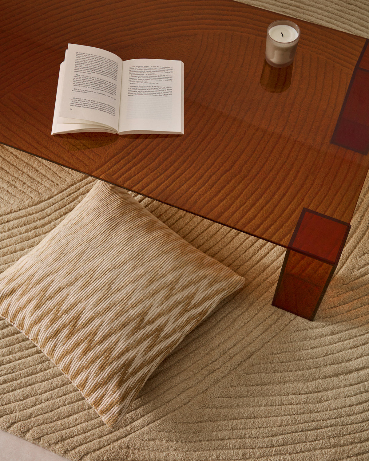Kissenbezug Sigato aus Viskose und Baumwolle beige und ecru 45 x 45 cm in Beige präsentiert im Onlineshop von KAQTU Design AG. Deko Kissenbezug ist von Kave Home