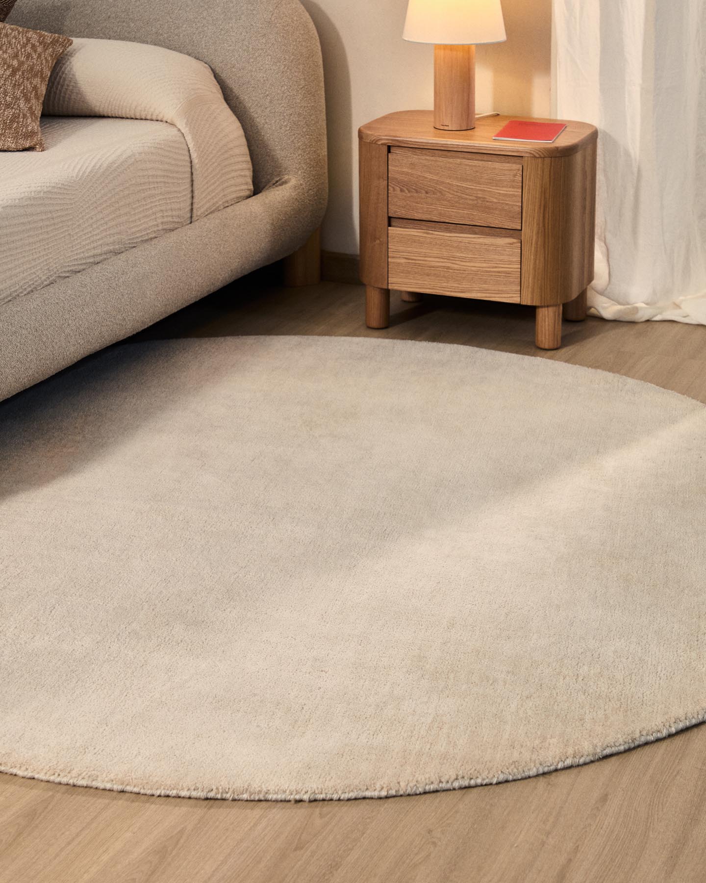 Runder Teppich Empuries, weiß, Ø 200 cm in Weiß präsentiert im Onlineshop von KAQTU Design AG. Teppich ist von Kave Home