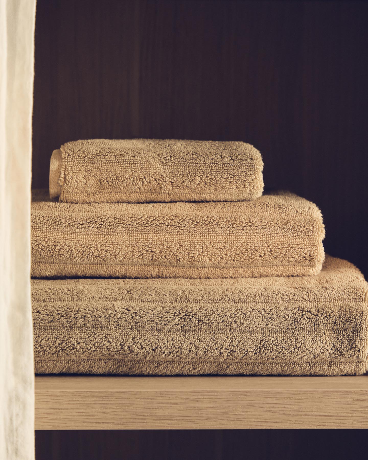 Toilettenhandtuch Navira aus 100 % Baumwolle, hellgrün, 30 x 50 cm in Hellgrün präsentiert im Onlineshop von KAQTU Design AG. Handtuch ist von Kave Home