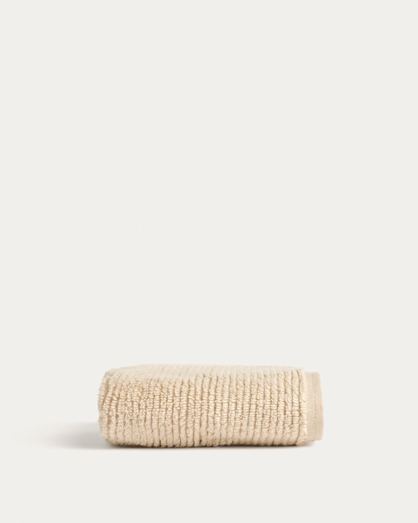 Toilettenhandtuch Olvira aus 100 % Baumwolle mit Jacquard-Muster, beige, 30 x 50 cm in Beige präsentiert im Onlineshop von KAQTU Design AG. Handtuch ist von Kave Home