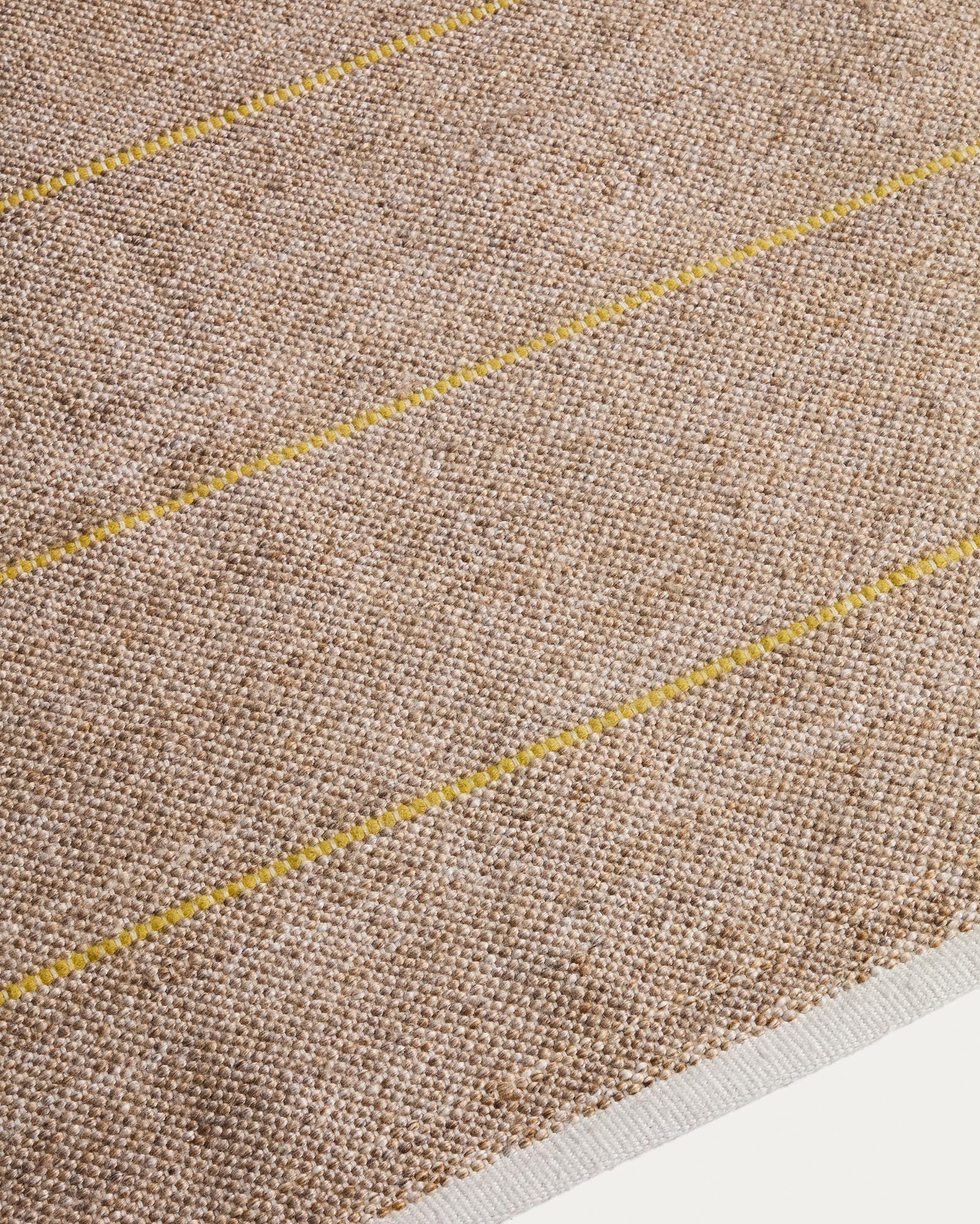 Teppich Denu 100 % PET beige 200 x 300 cm in Beige präsentiert im Onlineshop von KAQTU Design AG. Outdoor Teppich ist von Kave Home
