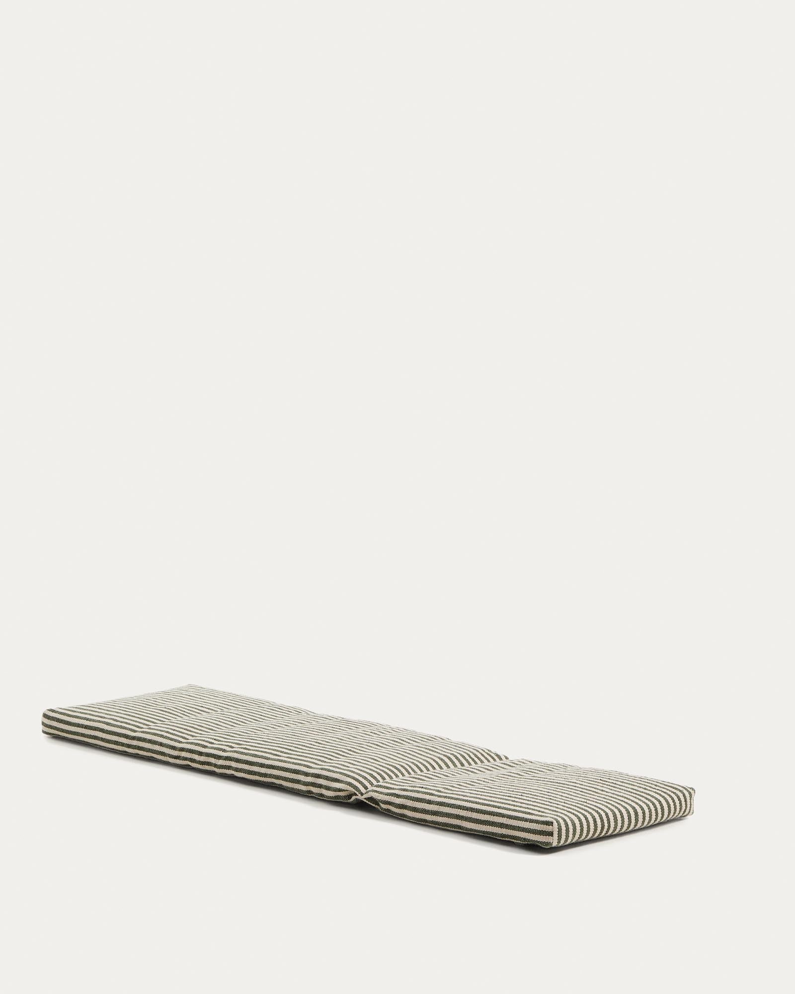 Sonnenliegekissen Dirome 100 % PET grün gestreift 50 x 175 cm in Grün präsentiert im Onlineshop von KAQTU Design AG. Sitzkissen Outdoor ist von Kave Home