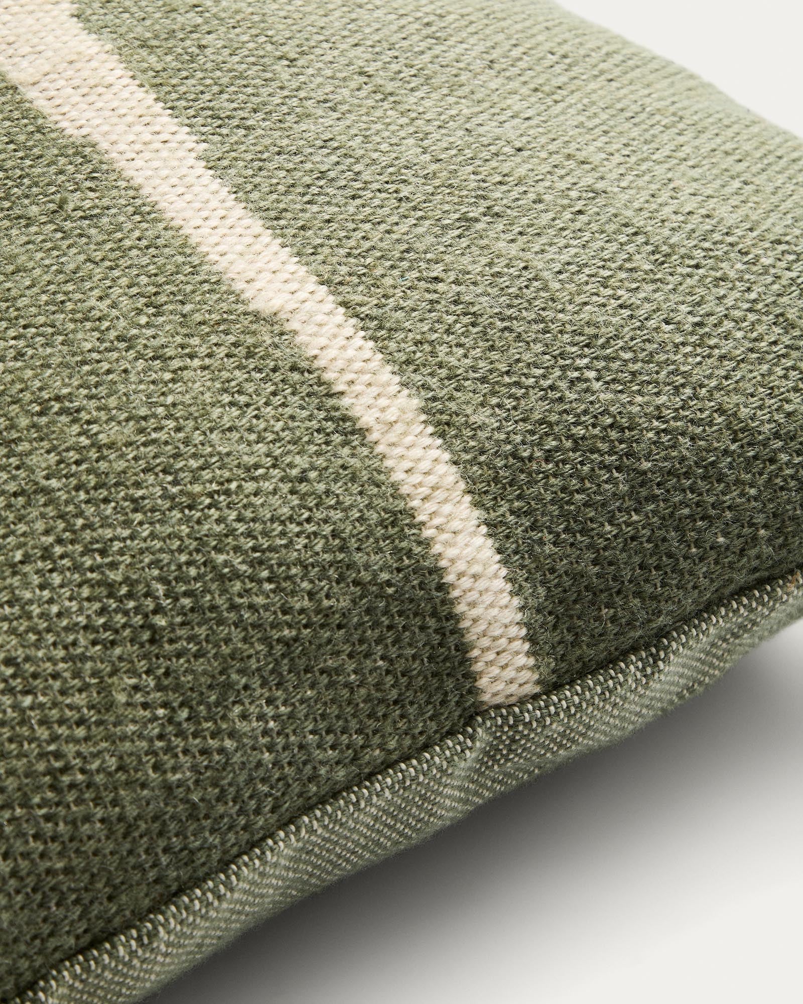 Grüner Kissenbezug Daila mit stilvollem Ikat-Muster aus 100 % PET Jacquard, ideal für Gartenmöbel, 50 x 50 cm.