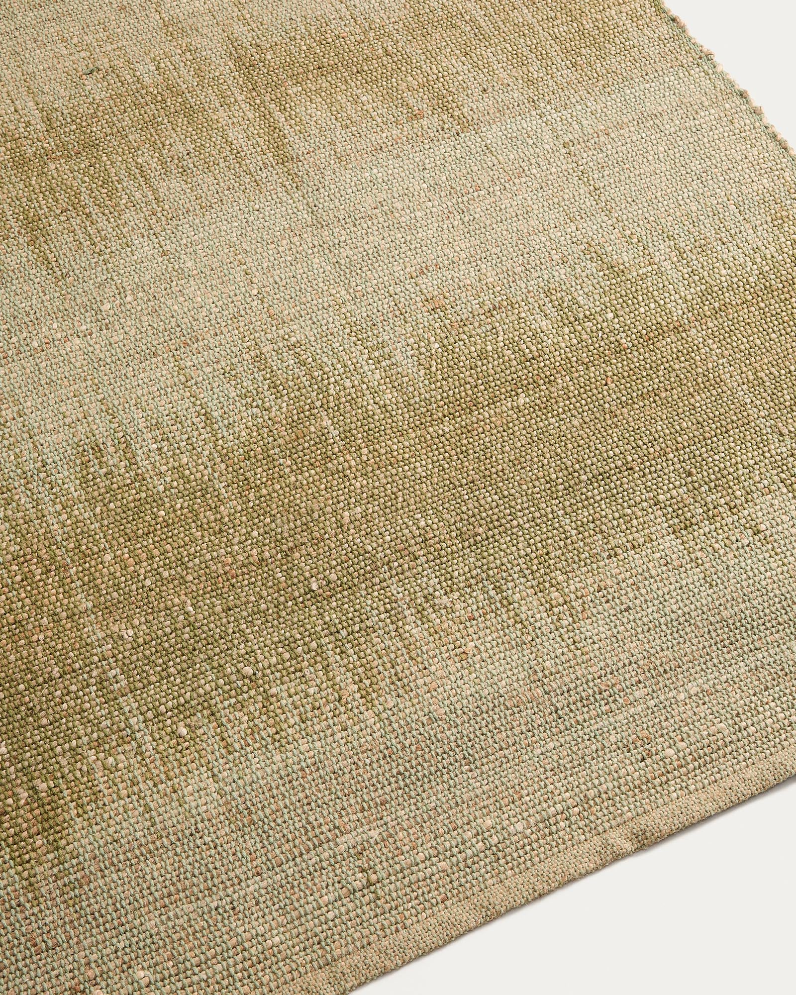 Teppich Lirmo aus Jute grün 160 x 230 cm in Grün präsentiert im Onlineshop von KAQTU Design AG. Outdoor Teppich ist von Kave Home