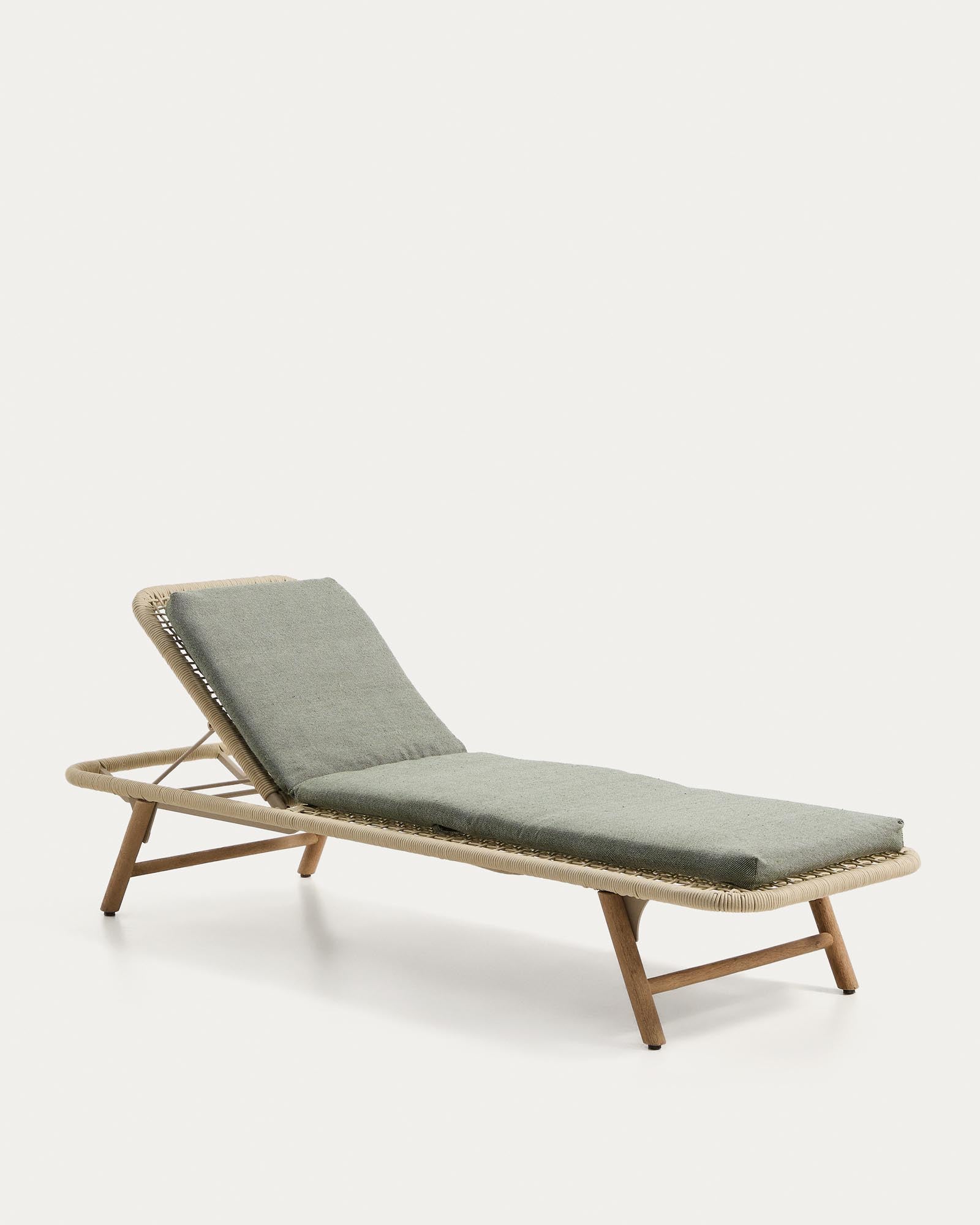 Bequemes Sonnenliegekissen Maoni in lebhaftem Grün, aus 100 % recyceltem PET, perfekt für Garten und Terrasse, Maße 50 x 175 cm.
