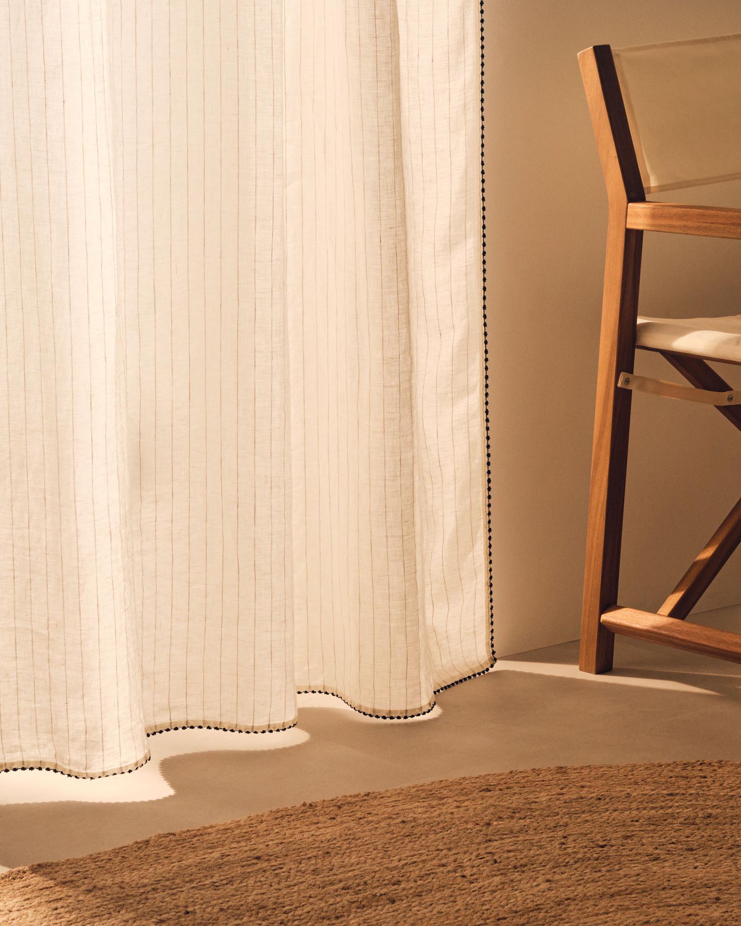 Adra curtain made of linen and <tc>wEIS</tc> cotton with stripes and embroidery, 140 x 270 cm