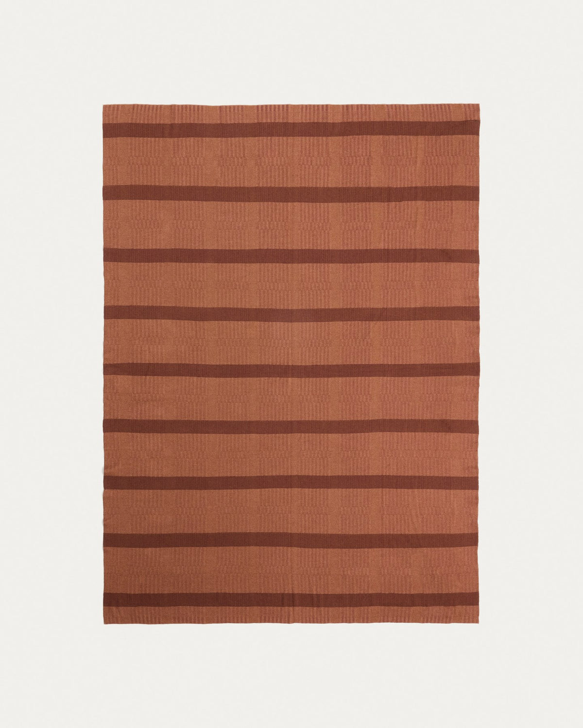 Mehrfarbige Wolldecke Ately aus 100% Baumwolle, Jacquard-Strick, wendbar, Grösse 130 x 170 cm, von Kave Home.