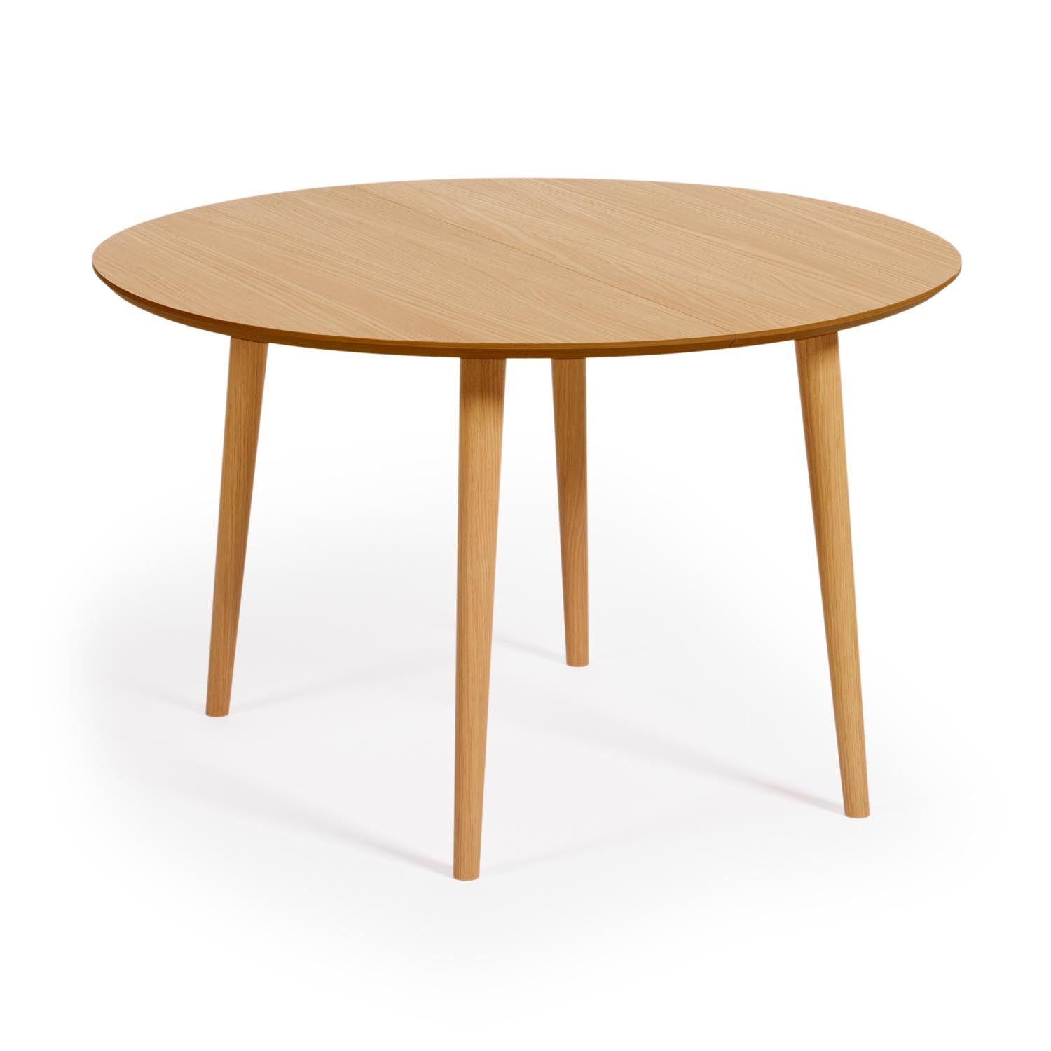 Oqui runder Ausziehtisch von Kave Home: eleganter Esstisch aus Eichenfurnier, erweiterbar von 120 cm auf 200 cm, ideal für jedes Esszimmer.