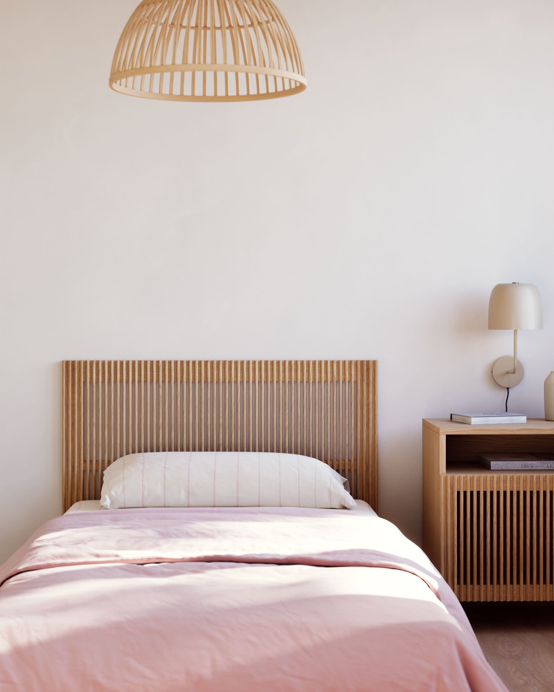 Massives Eschenholz-Bett Anielle von Kave Home, passend für 90x200 cm Matratzen, stilvoll und langlebig.