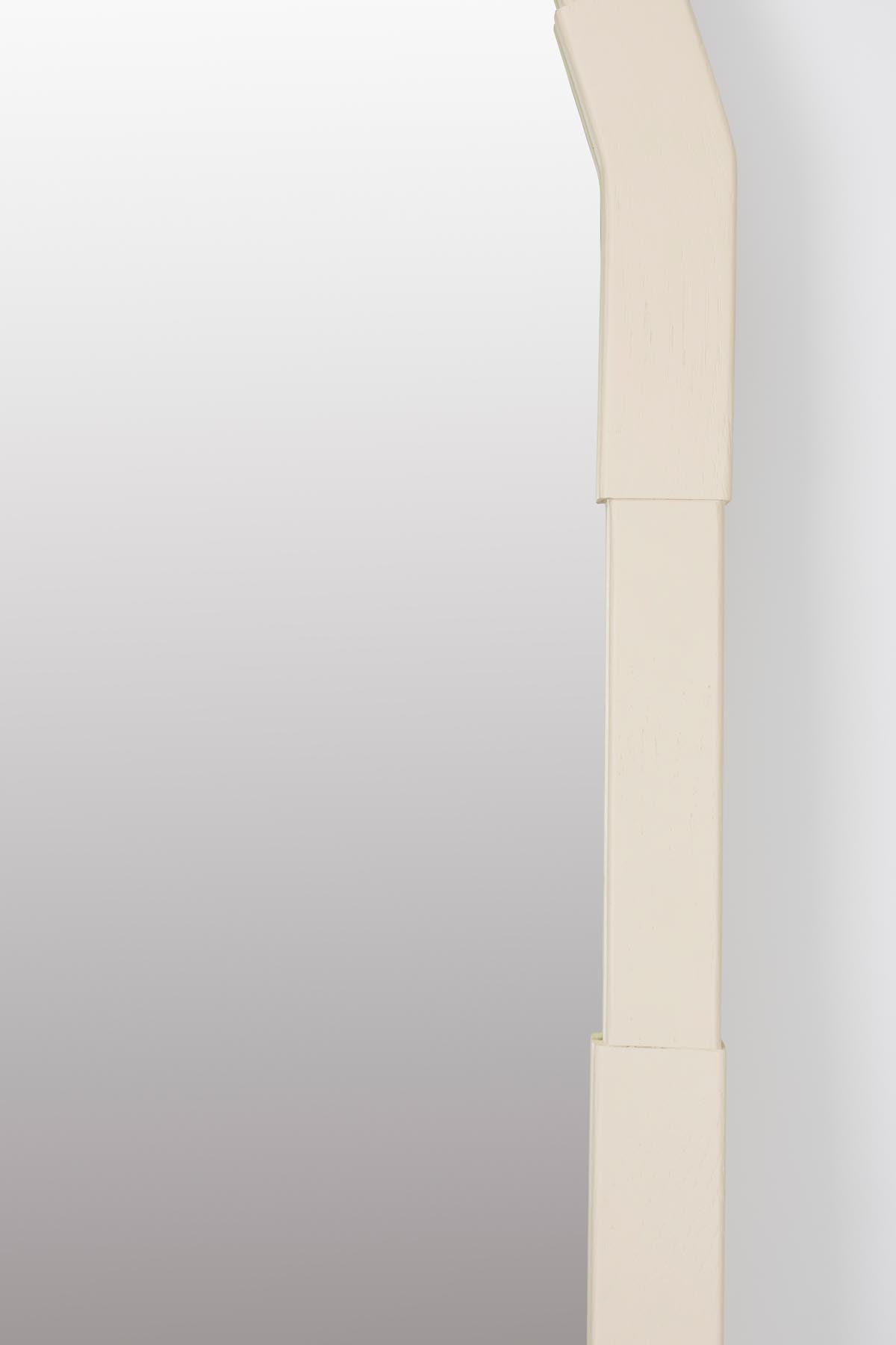 Reverse Mirror in beige präsentiert im Onlineshop von KAQTU Design AG. Wandspiegel ist von Zuiver