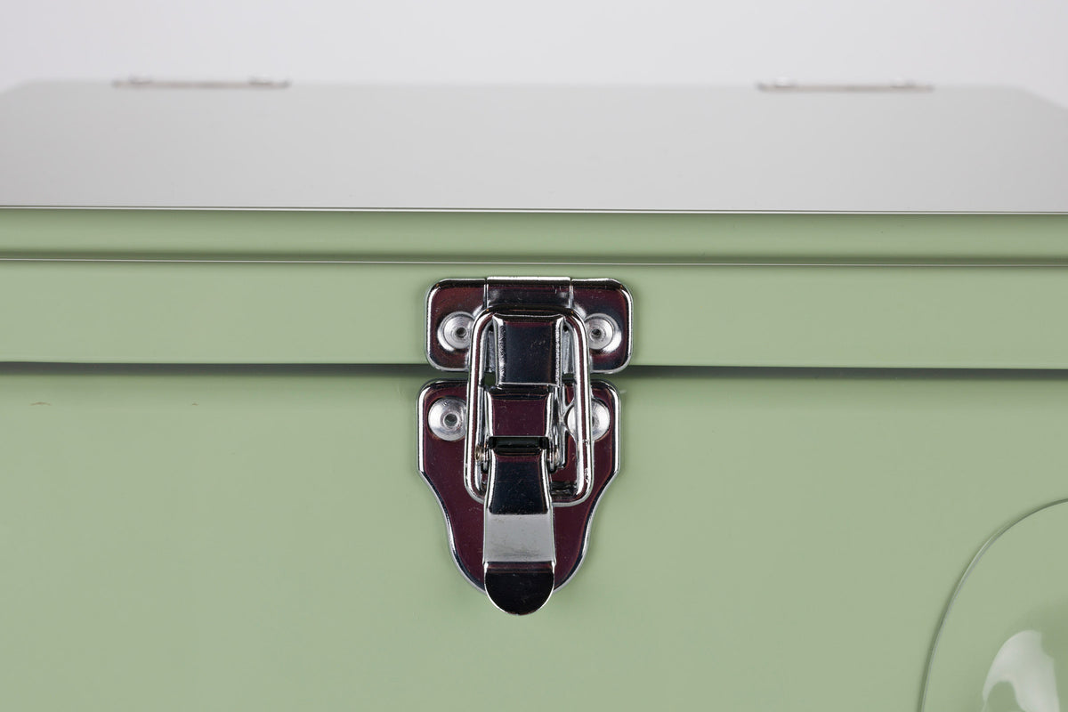 Cooler Be Cute in Green präsentiert im Onlineshop von KAQTU Design AG. Kühltasche ist von Zuiver