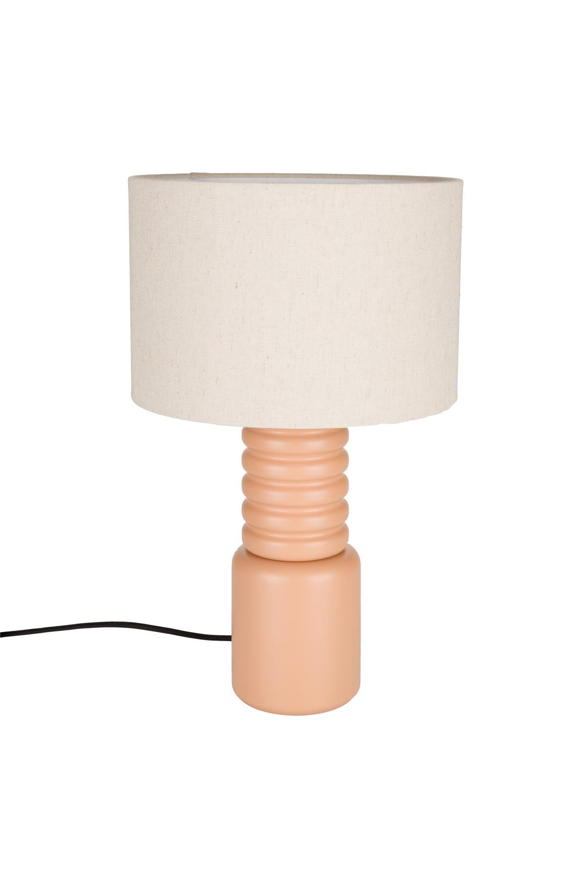 Tischlampe Six in Toast präsentiert im Onlineshop von KAQTU Design AG. Tischleuchte ist von Zuiver