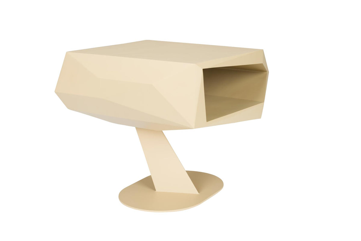 Beistelltisch North in beige präsentiert im Onlineshop von KAQTU Design AG. Couchtisch ist von Zuiver