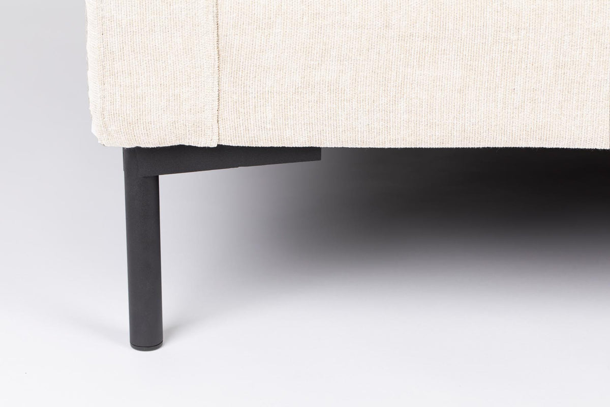 Summer Sofa 4,5-Sitzer in Creme präsentiert im Onlineshop von KAQTU Design AG. 4er Sofa ist von Zuiver