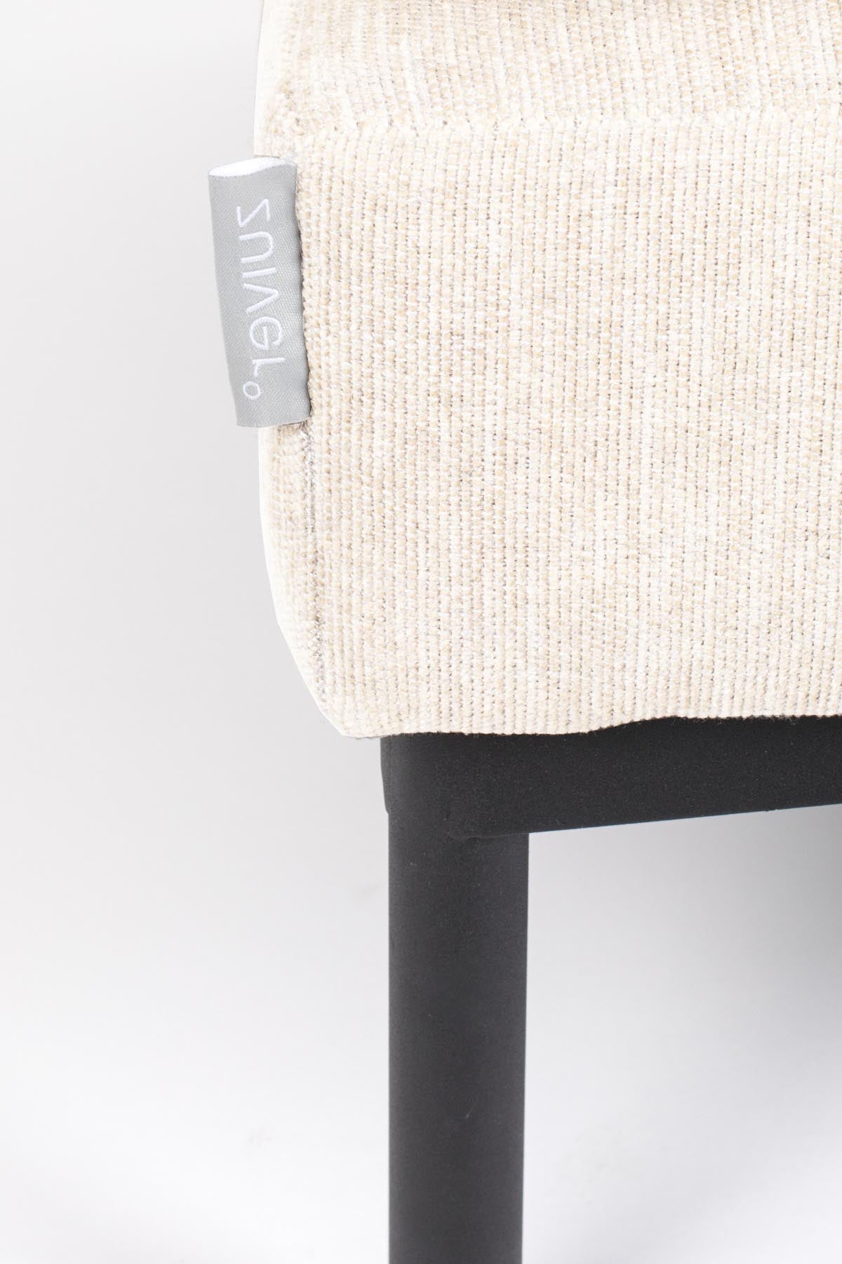 Hocker Summer in Creme präsentiert im Onlineshop von KAQTU Design AG. Pouf ist von Zuiver