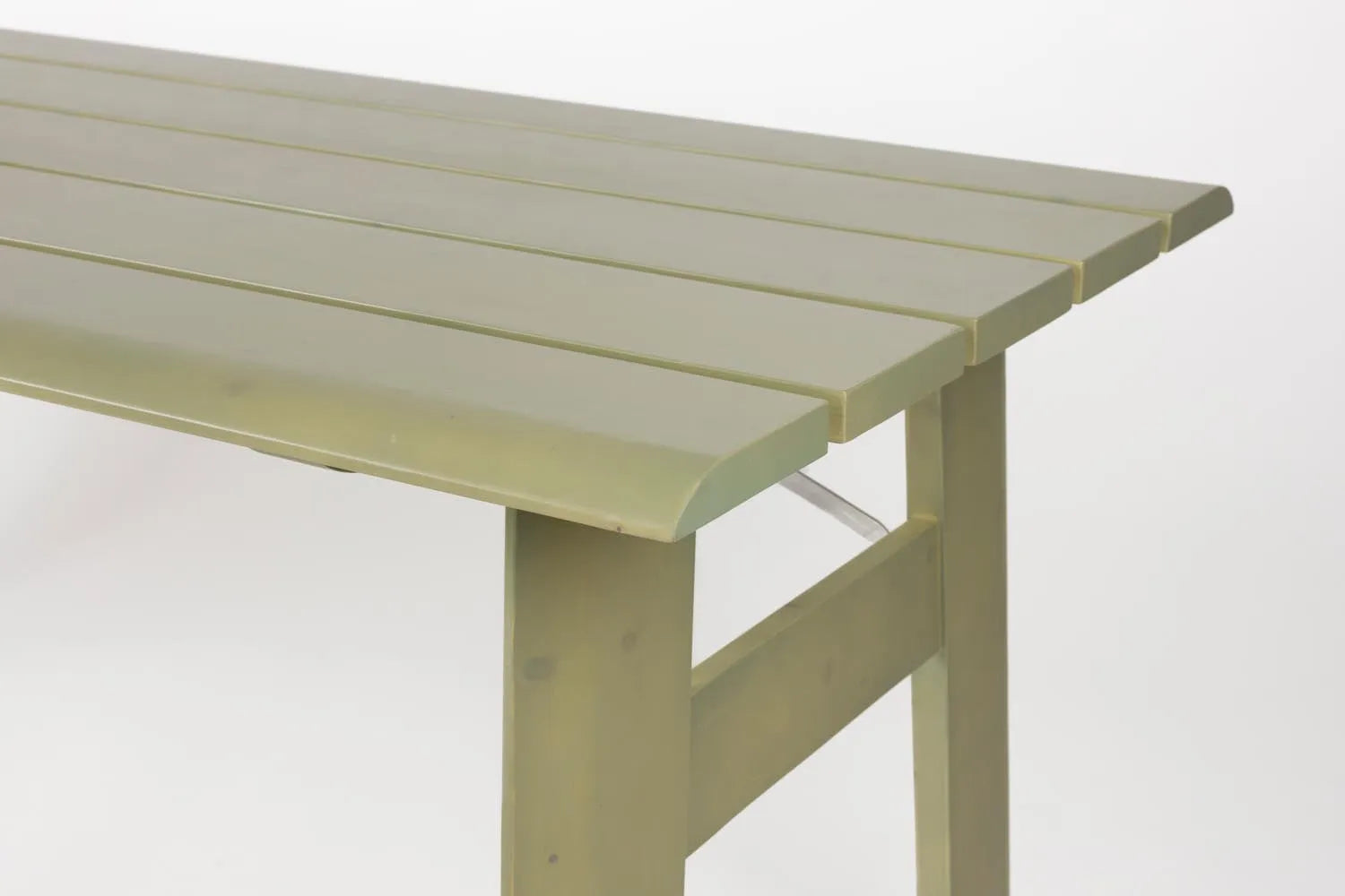 Gartentischset Avenue in Desert Sage präsentiert im Onlineshop von KAQTU Design AG. Gartentischset ist von Zuiver