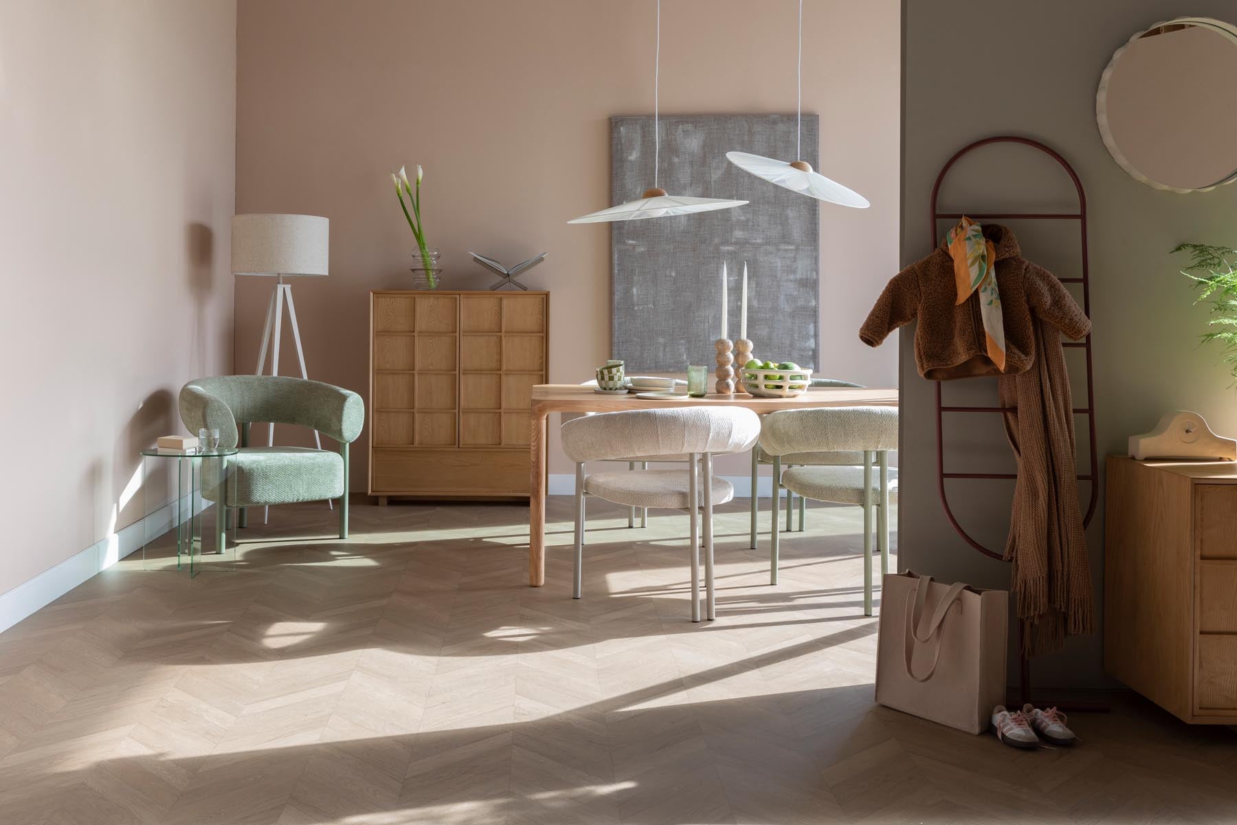 Leiter Tess in Marsala präsentiert im Onlineshop von KAQTU Design AG. Kleiderständer ist von Zuiver