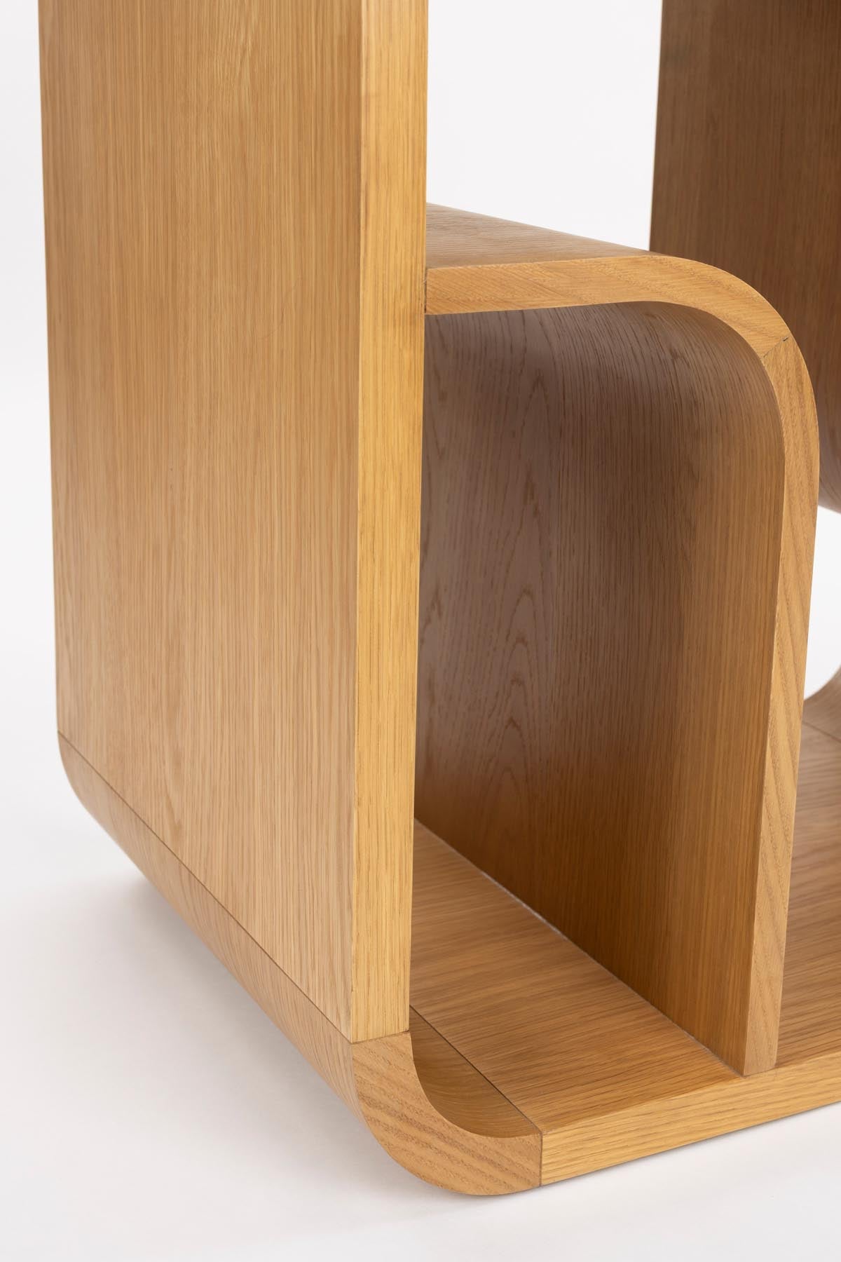 Seven Regal in Natürlich präsentiert im Onlineshop von KAQTU Design AG. Cabinet ist von Zuiver