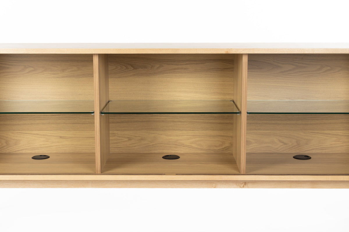 Sideboard Barbier in Natur präsentiert im Onlineshop von KAQTU Design AG. Sideboard ist von Zuiver