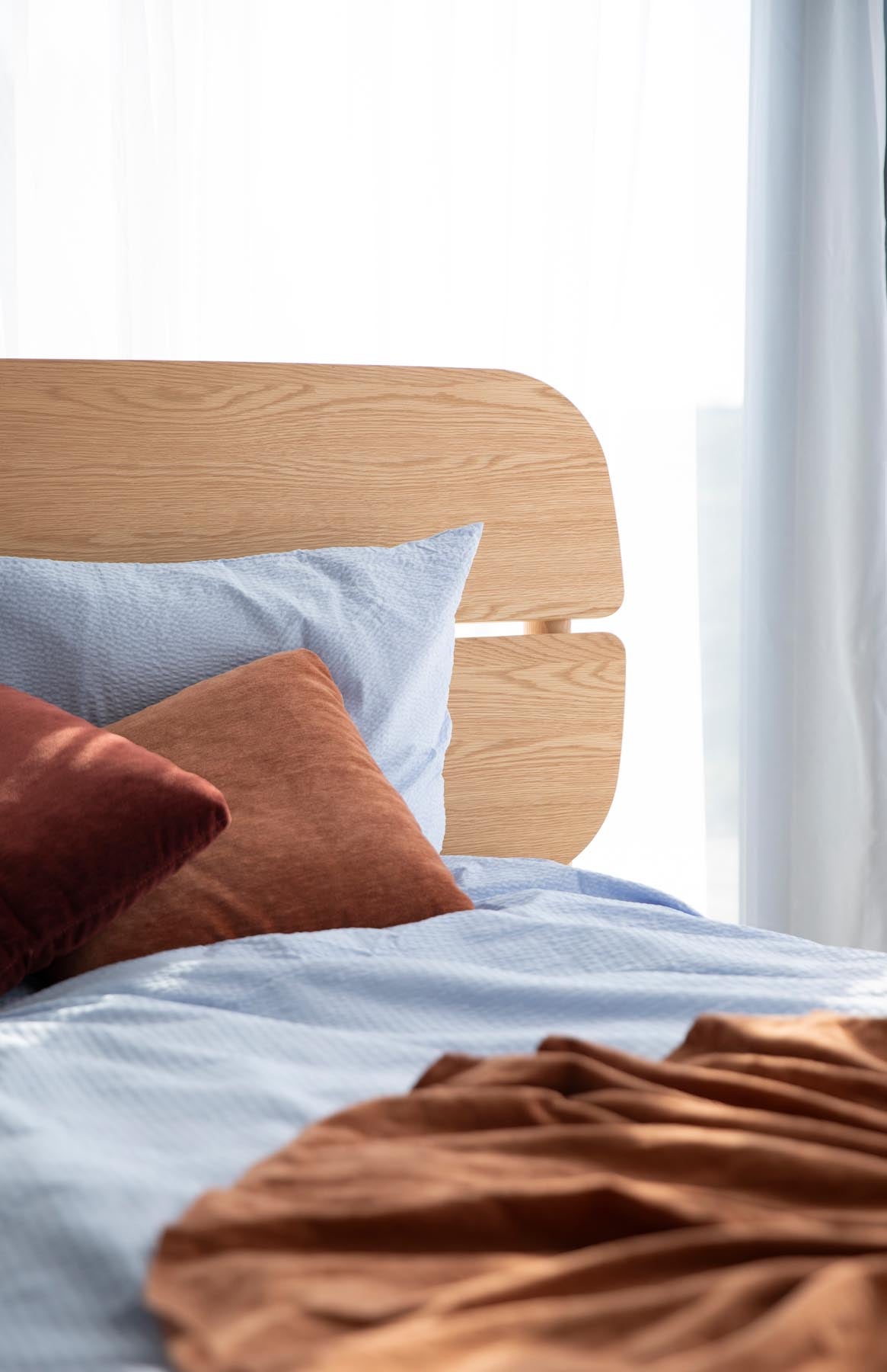 Kissen Nube in Terrakotta präsentiert im Onlineshop von KAQTU Design AG. Deko Kissen ist von Zuiver