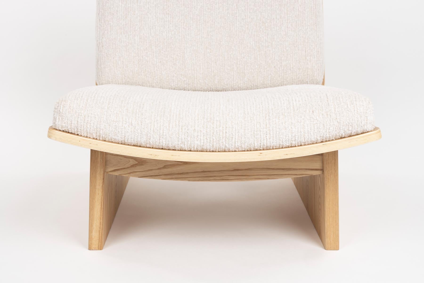 Sessel Volana in Beige präsentiert im Onlineshop von KAQTU Design AG. Sessel ist von Zuiver