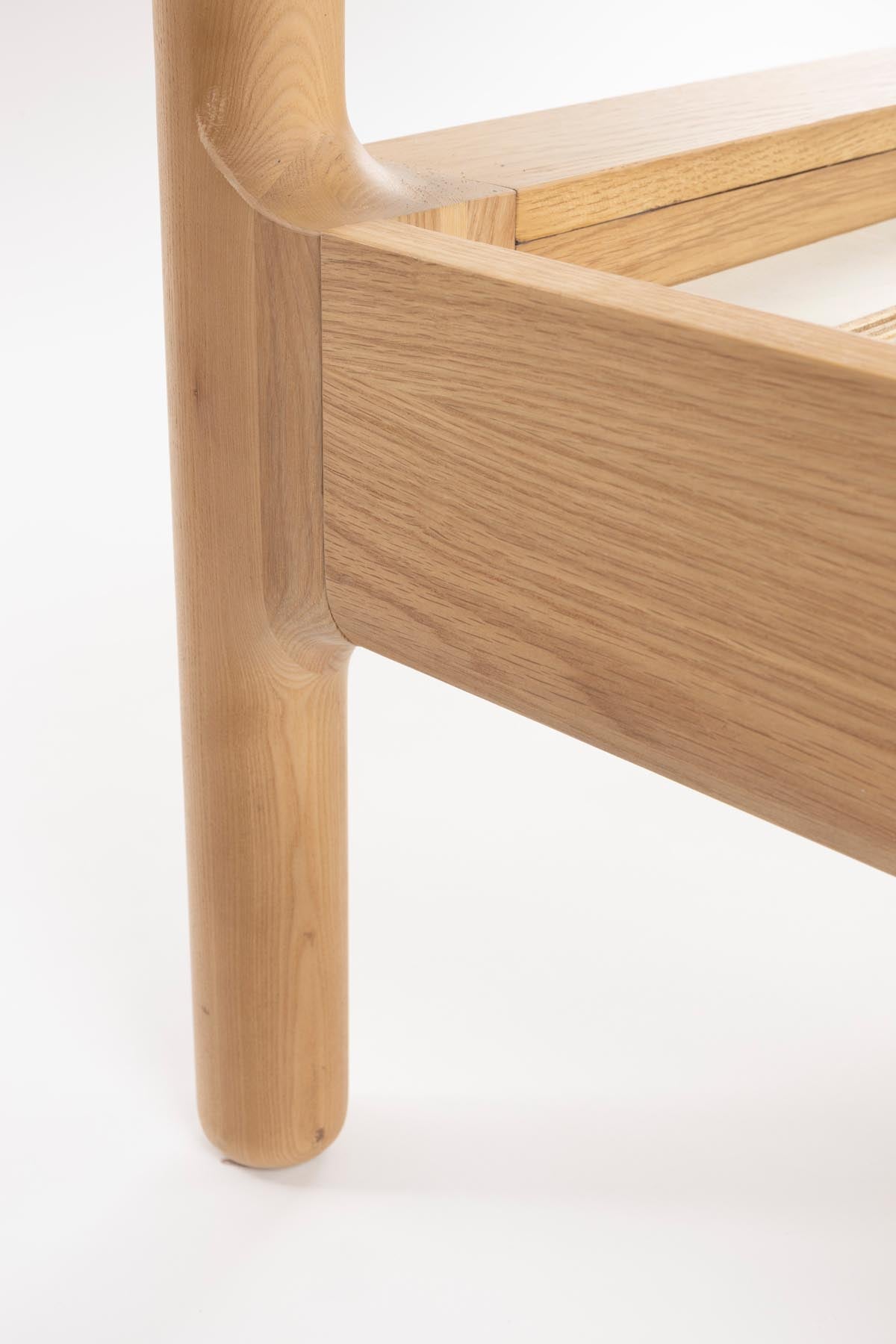 Bett Storm Webbing Natural 160 in Natural präsentiert im Onlineshop von KAQTU Design AG. Bett ist von Zuiver