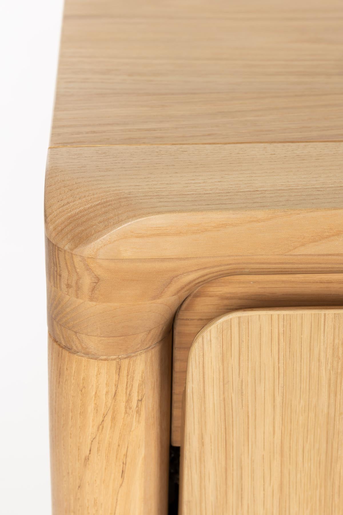 Sideboard Storm in Natürlich präsentiert im Onlineshop von KAQTU Design AG. Sideboards ist von Zuiver