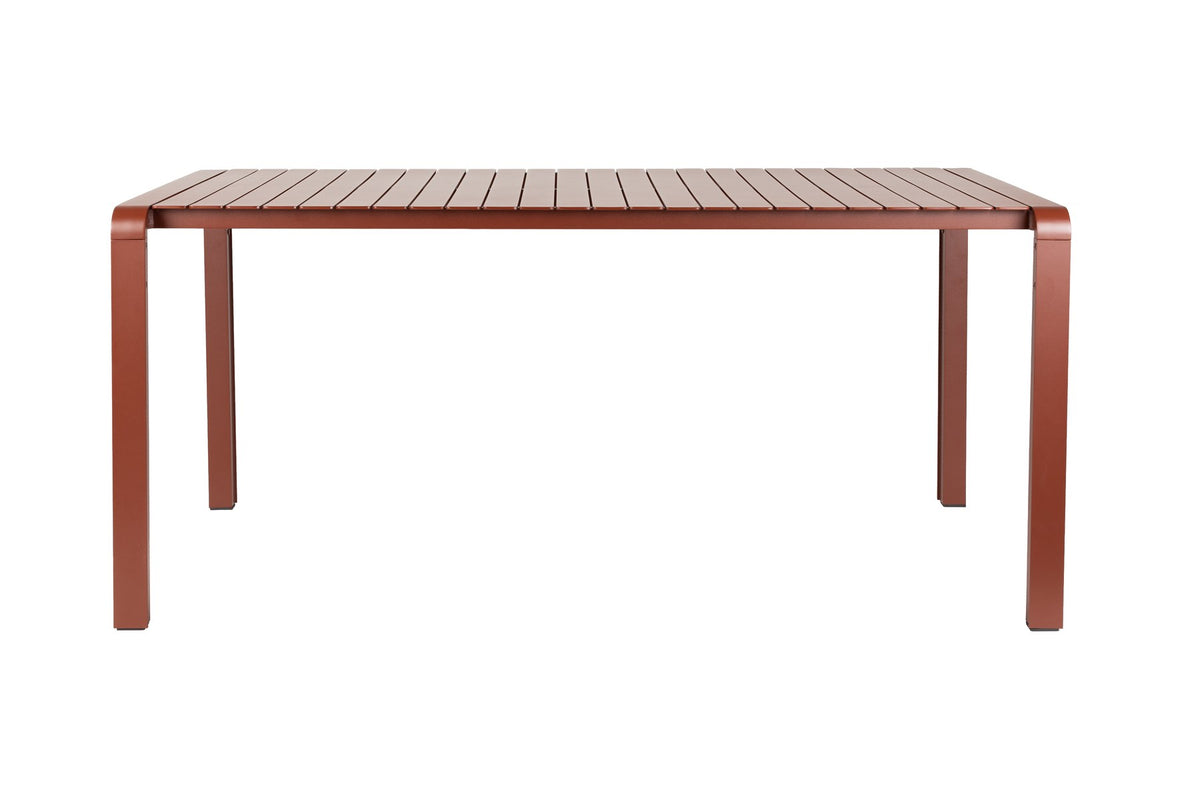 Roter Gartentisch Vondel von Zuiver mit pulverbeschichtetem Aluminiumgestell und rechteckiger Tischplatte für den Aussenbereich.