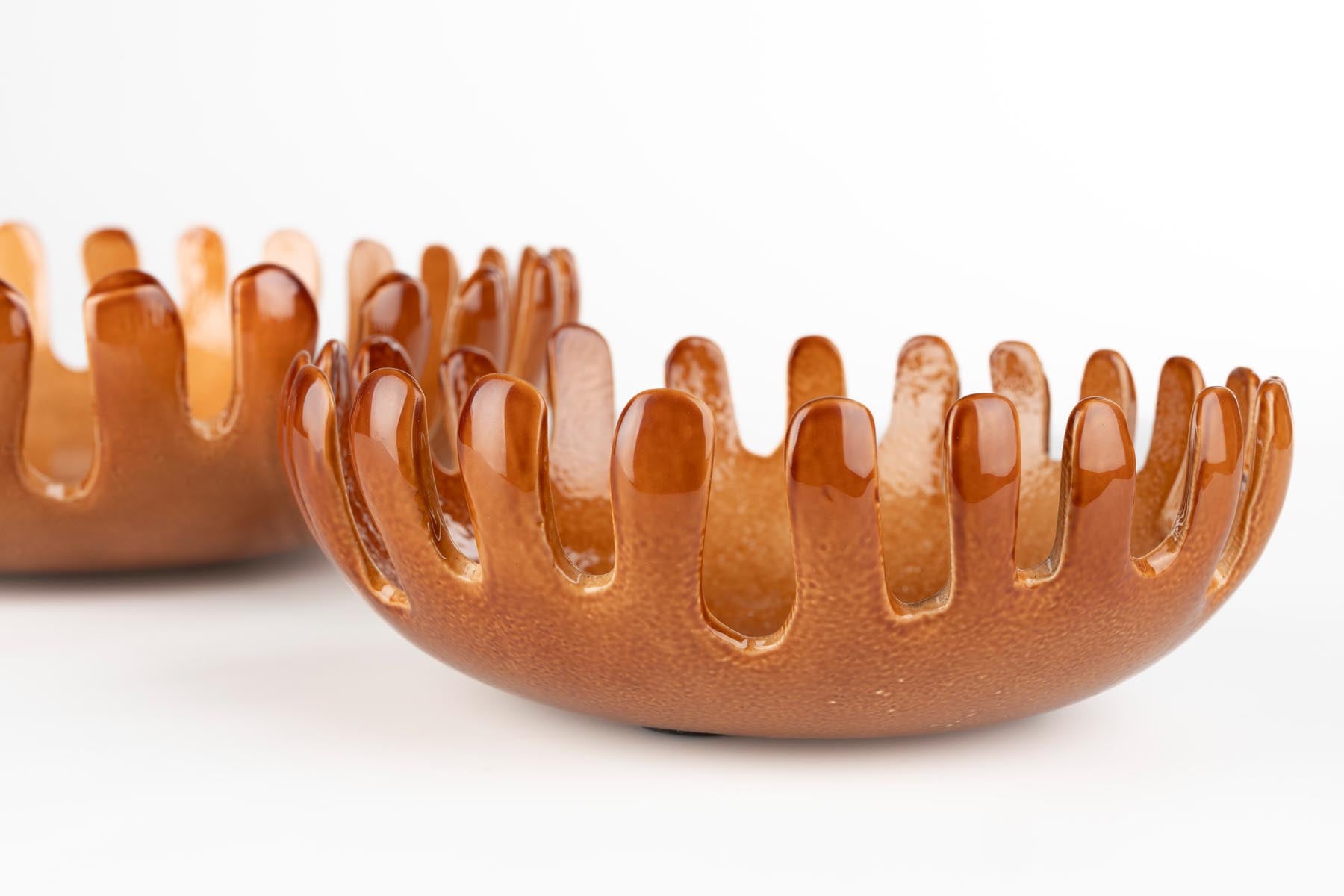 Tray Onda 2er Set in Cognac präsentiert im Onlineshop von KAQTU Design AG. Schale ist von Zuiver