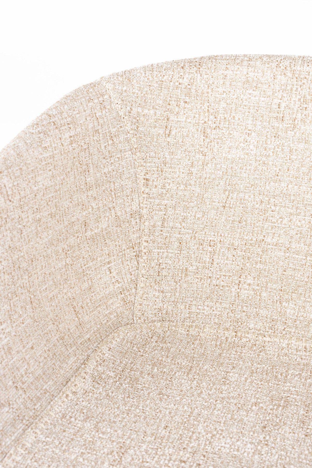 Armlehnstuhl Feston in beige präsentiert im Onlineshop von KAQTU Design AG. Stuhl mit Armlehne ist von Zuiver