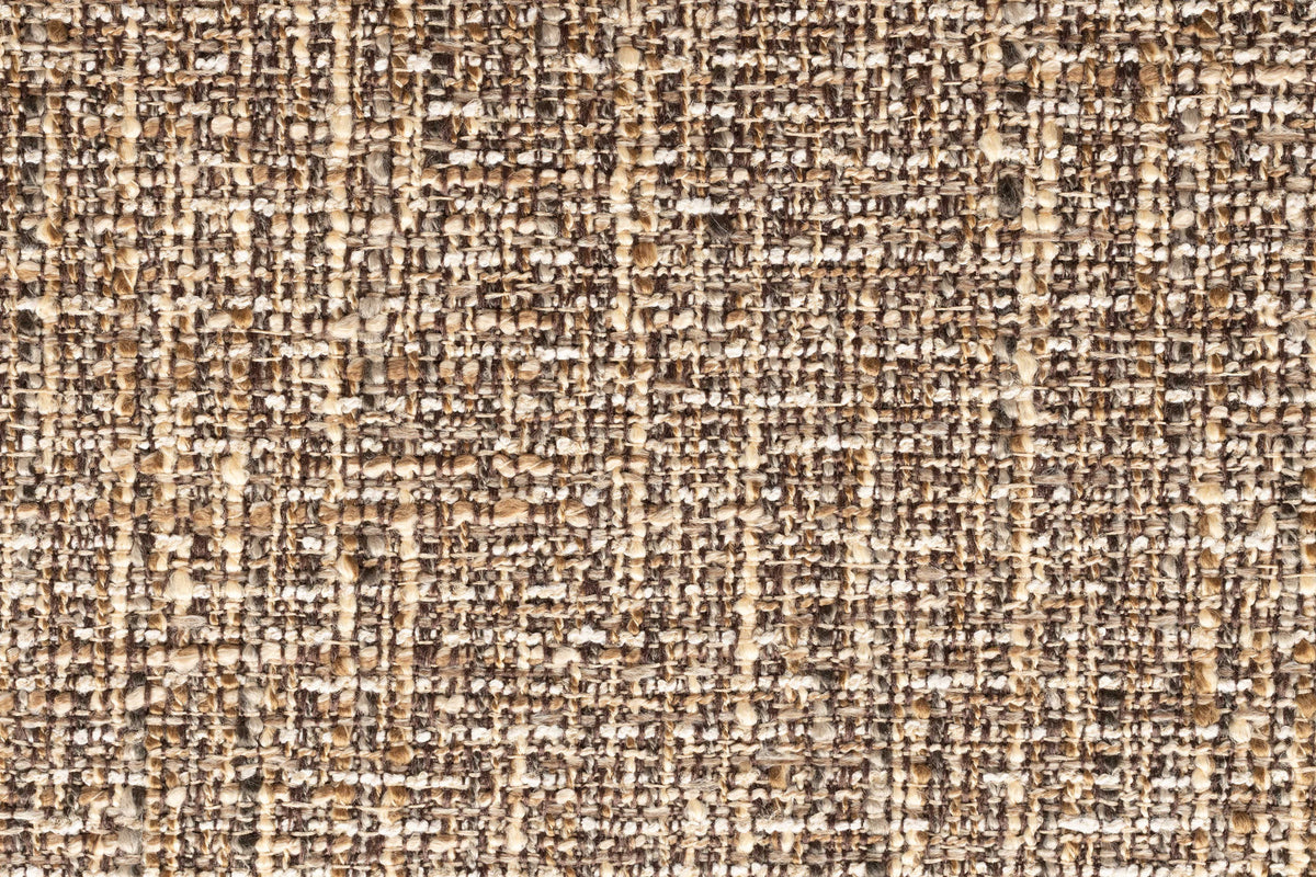 Gepolsterter Stuhl Chair Contour in Hellbraun mit Sitzfläche und Rückenlehne aus Polyester und Schaumstoffpolsterung, vier Beinen.