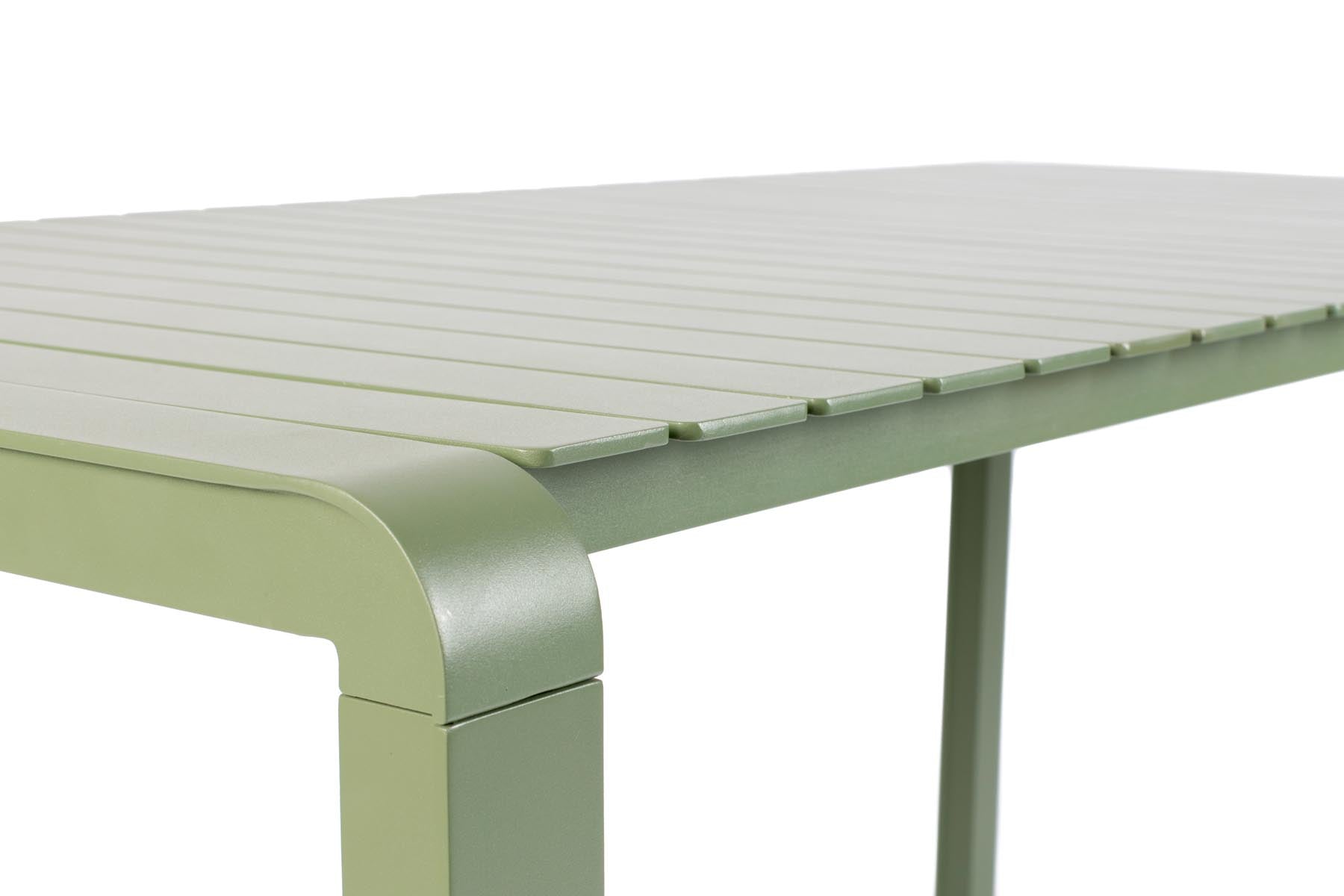 Gartentisch Vondel 214 + 6 Stühle Vondel Grün in Grün präsentiert im Onlineshop von KAQTU Design AG. Gartentischset ist von Zuiver