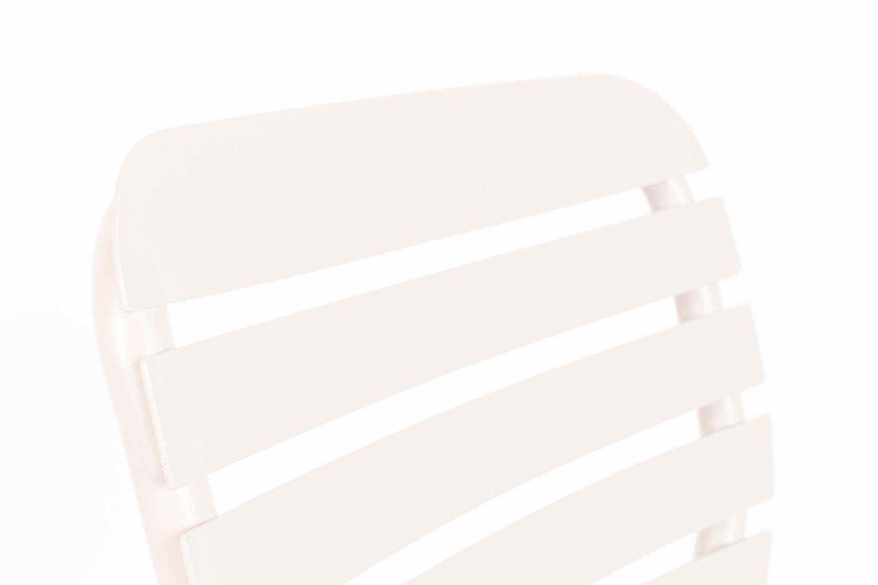 Gartentisch Vondel 214 + 6 Stühle Vondel weiss in Weiss präsentiert im Onlineshop von KAQTU Design AG. Gartentischset ist von Zuiver