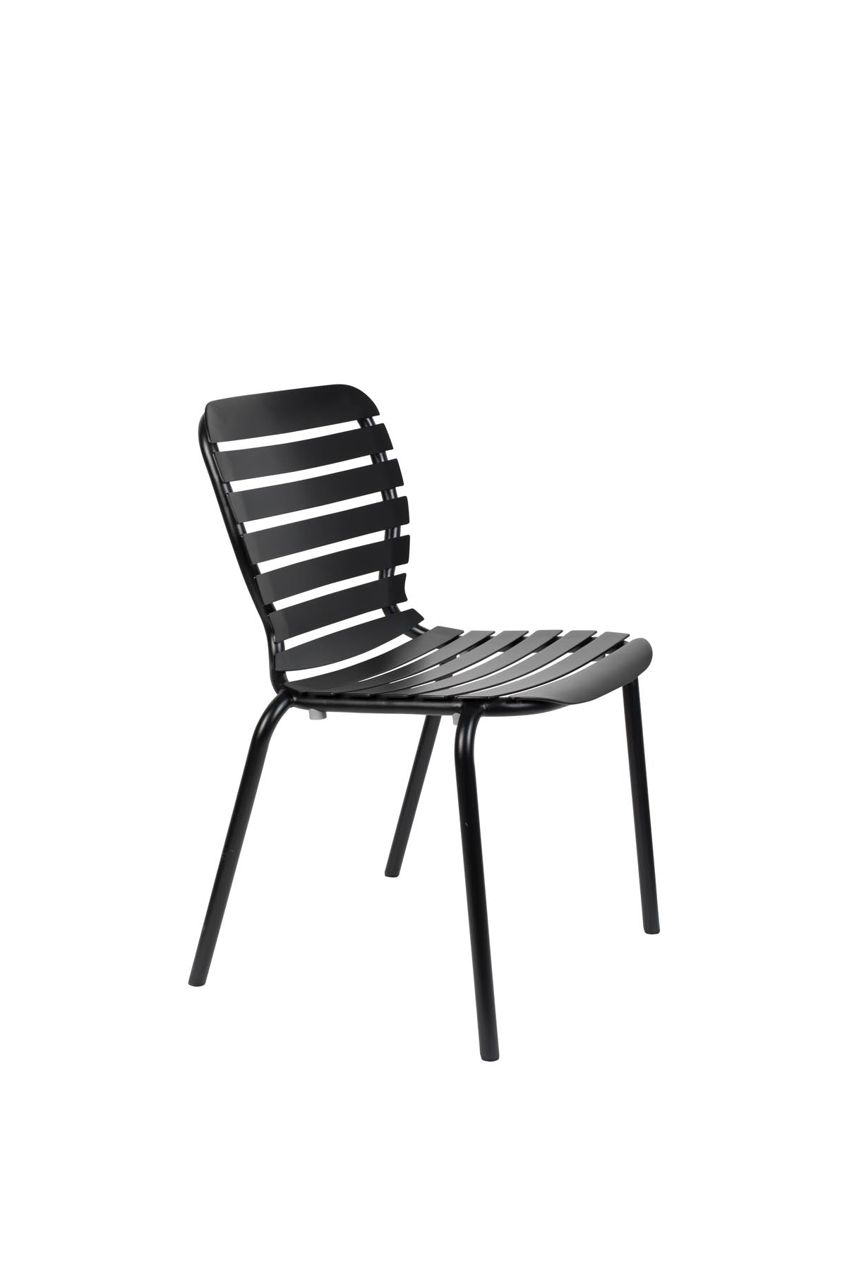Gartentisch Vondel 168.5 + 2 Stühle + Bank Vondel Schwarz in Schwarz präsentiert im Onlineshop von KAQTU Design AG. Gartentischset ist von Zuiver