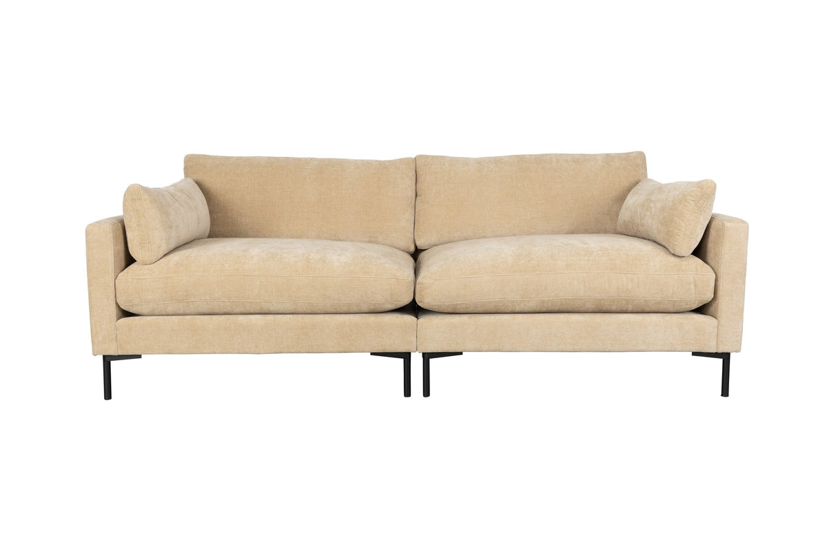 Beige gepolstertes 3er Sofa Summer von Zuiver mit Sitzfläche aus Acetat und Polyester, PU-Schaumpolsterung, rechteckige Form.