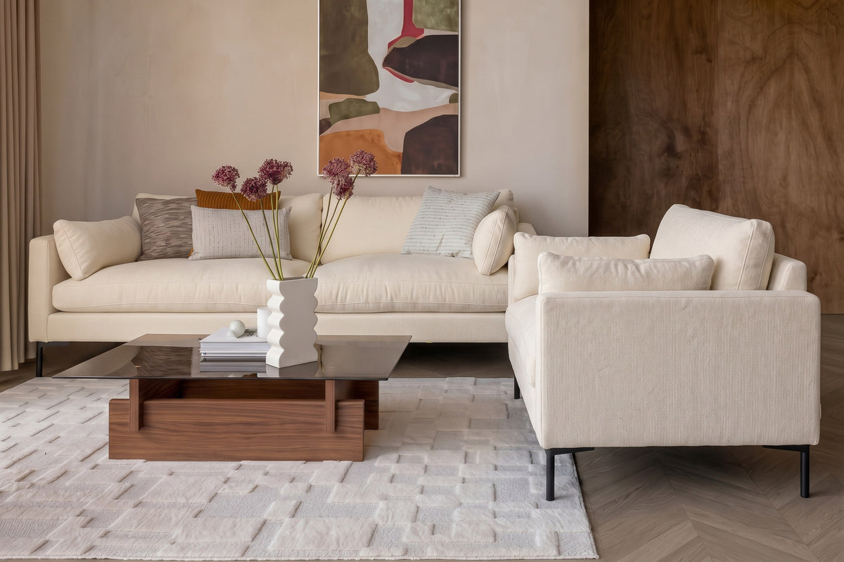 Beiges 2er Sofa Love Seat Summer von Zuiver mit schlanken Beinen, Sitzfläche aus Acetat und Polyester, PU-Schaum-Füllung, Innenbereich.