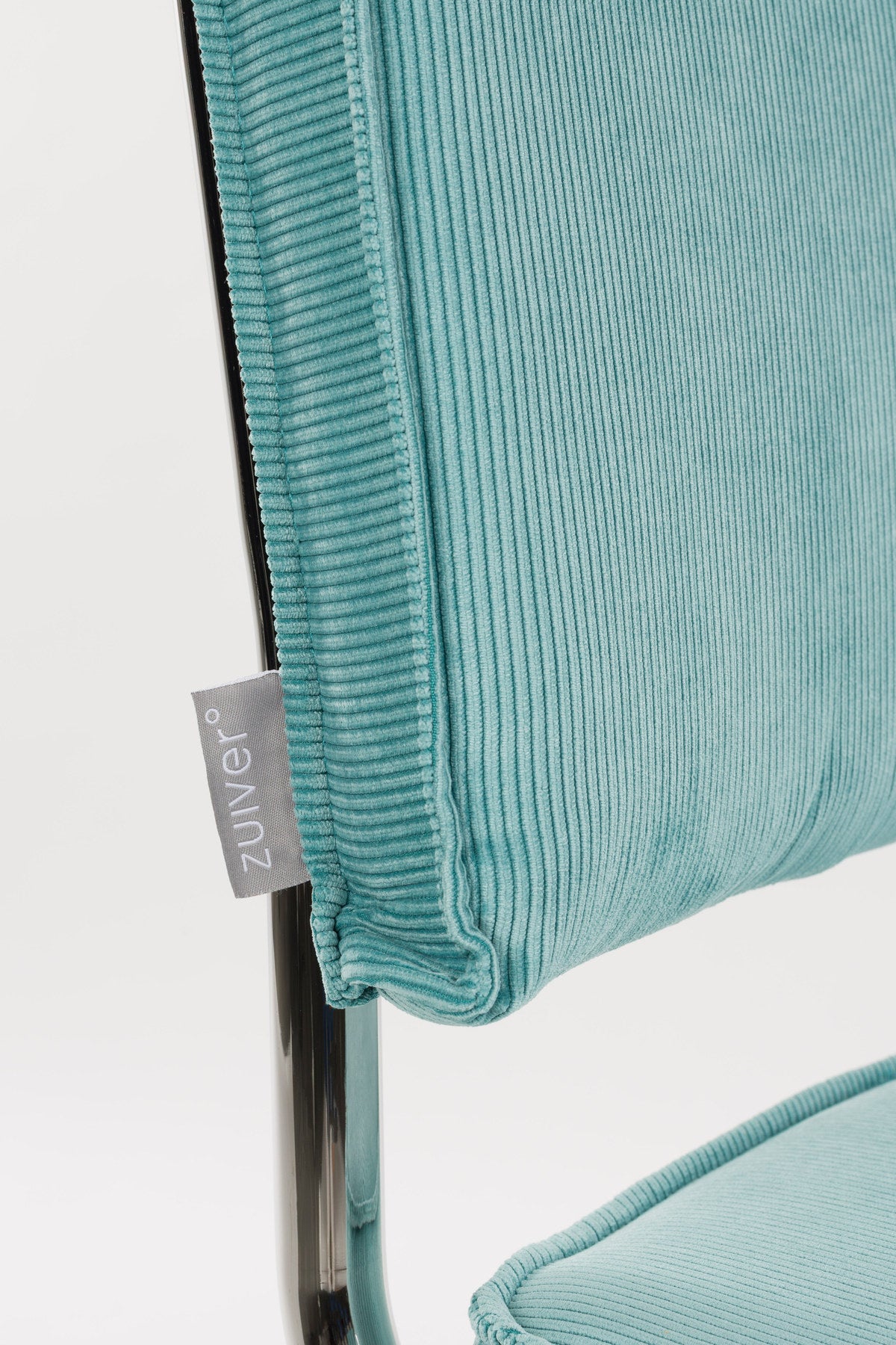 Stuhl Ridge in Blau präsentiert im Onlineshop von KAQTU Design AG. Stuhl ist von Zuiver