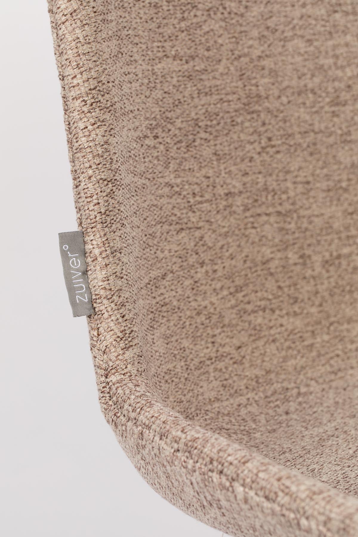 Stuhl Albert Kuip gepolstert in Beige präsentiert im Onlineshop von KAQTU Design AG. Stuhl ist von Zuiver