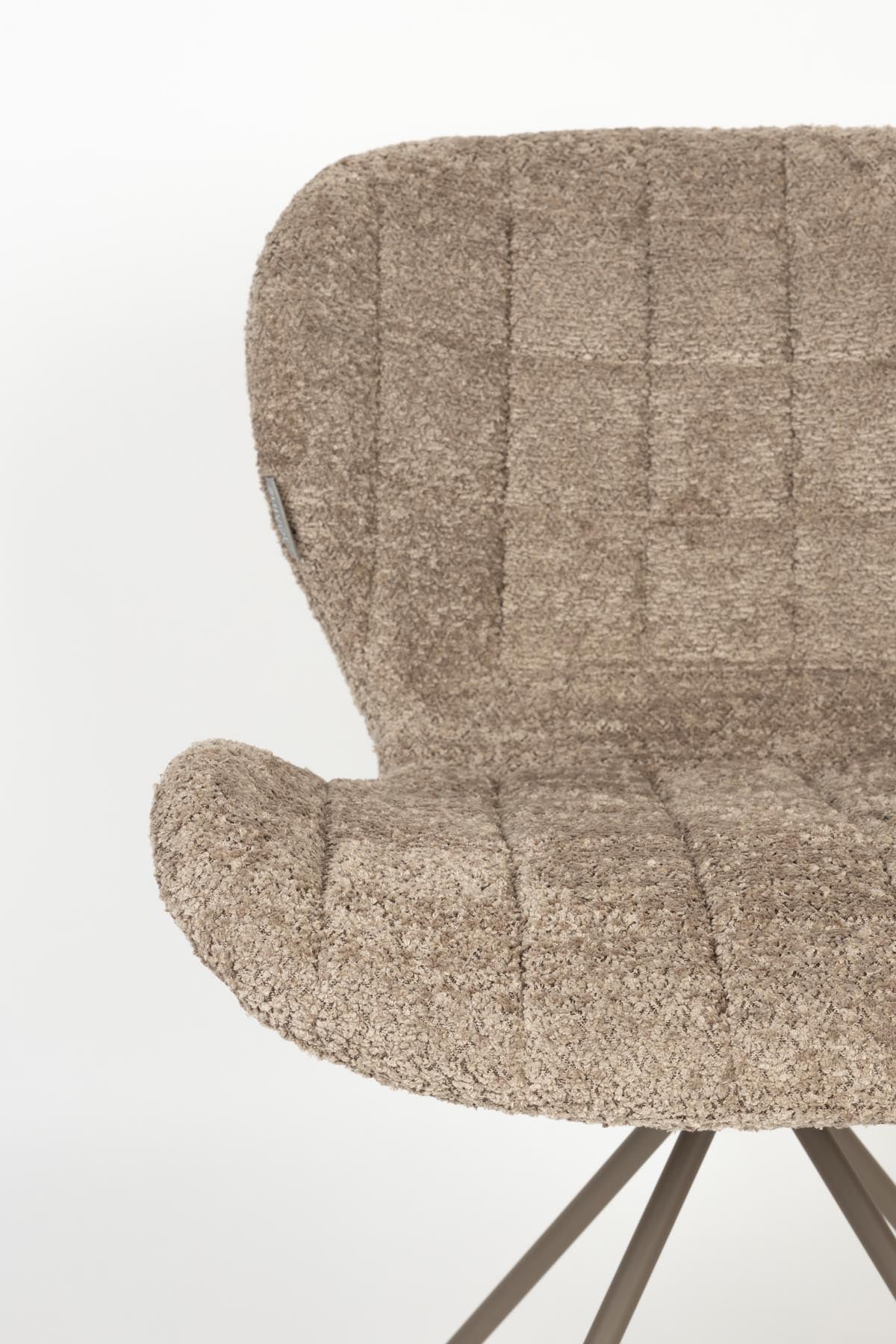 Stuhl OMG Soft in  Beige präsentiert im Onlineshop von KAQTU Design AG. Stuhl ist von Zuiver