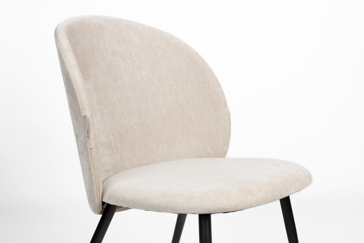 Cozy Stuhl in beige präsentiert im Onlineshop von KAQTU Design AG. Stuhl ist von Zuiver