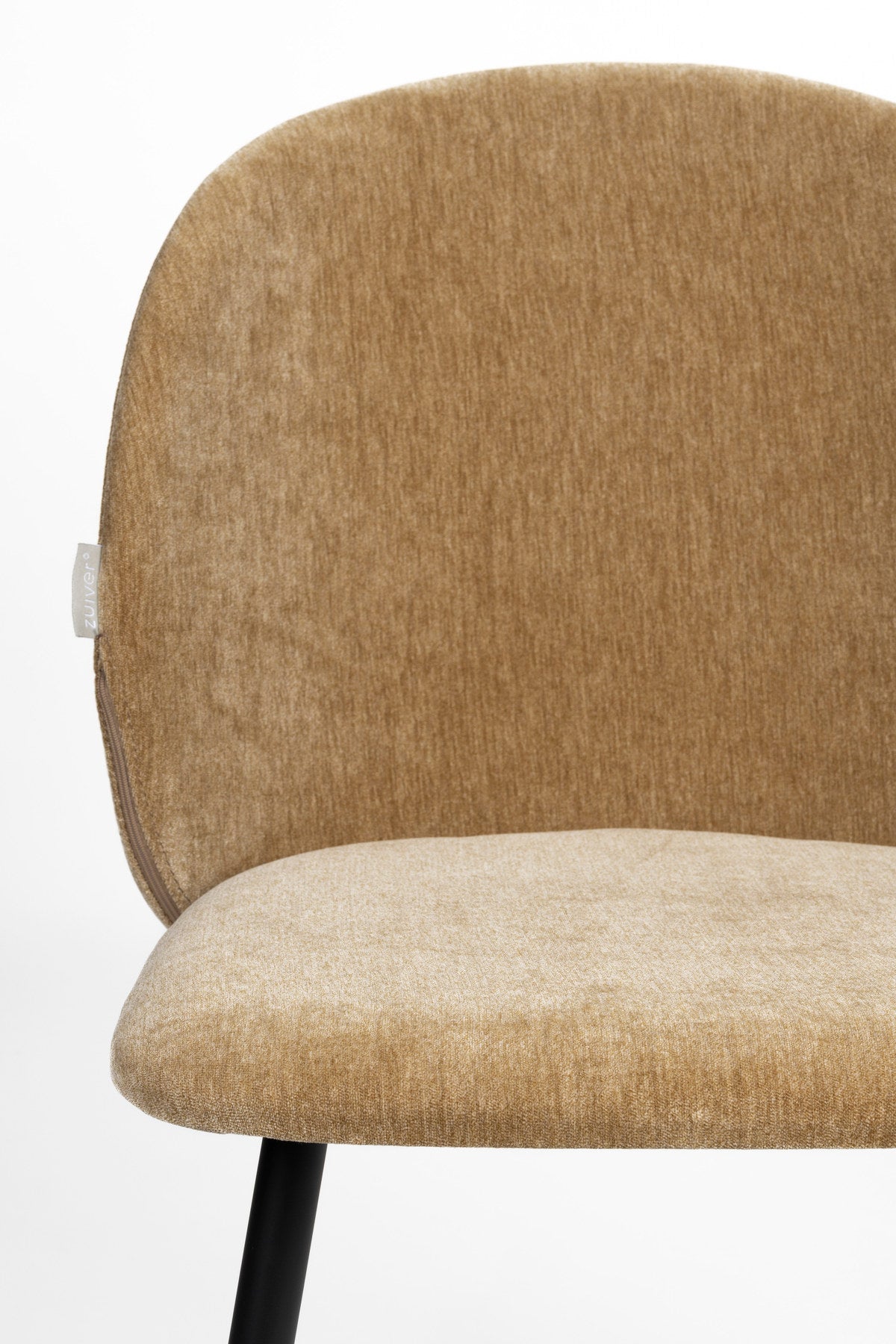 Cozy Stuhl in Gelb präsentiert im Onlineshop von KAQTU Design AG. Stuhl ist von Zuiver