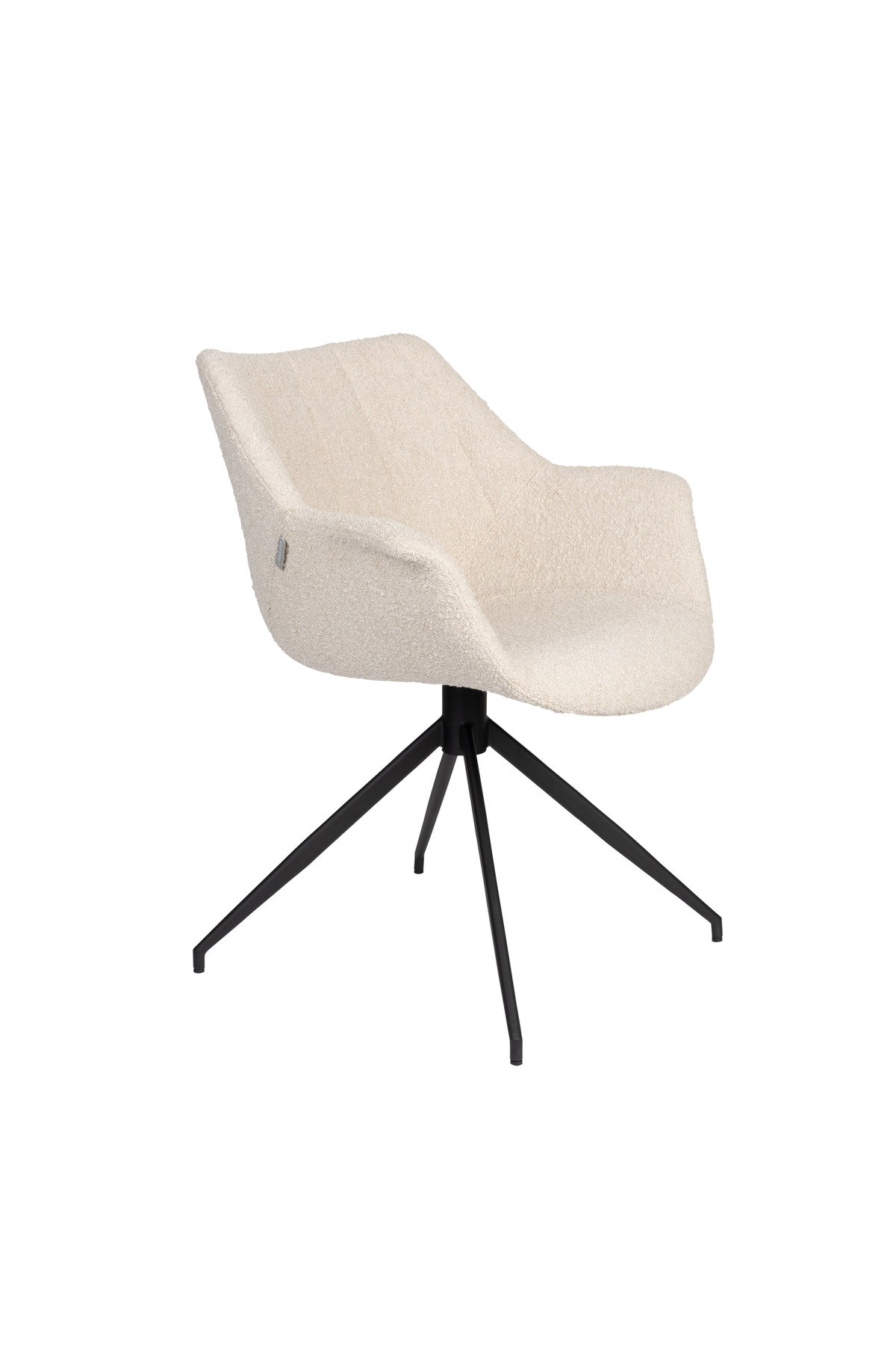 Armlehnstuhl Doulton Swivel in Natural präsentiert im Onlineshop von KAQTU Design AG. Dreh-Schalenstuhl mit Armlehnen ist von Zuiver