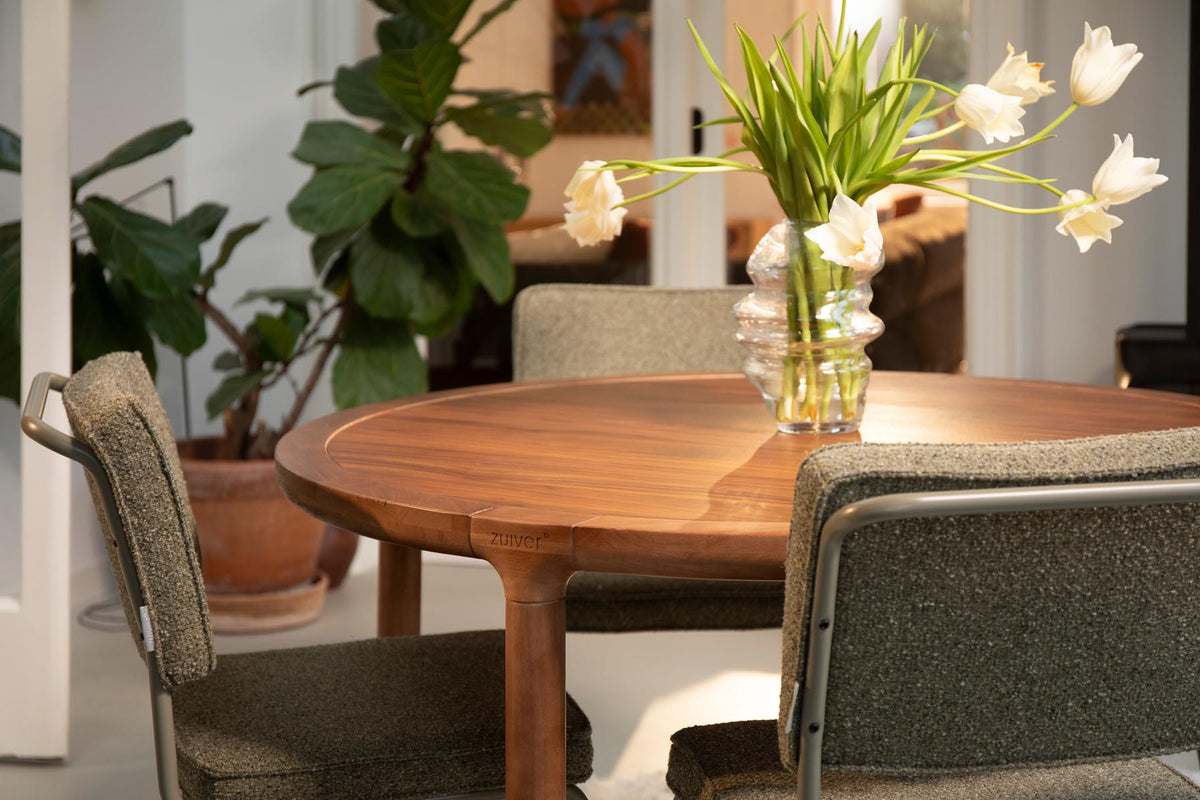 Tisch Storm in Braun präsentiert im Onlineshop von KAQTU Design AG. Esstisch ist von Zuiver
