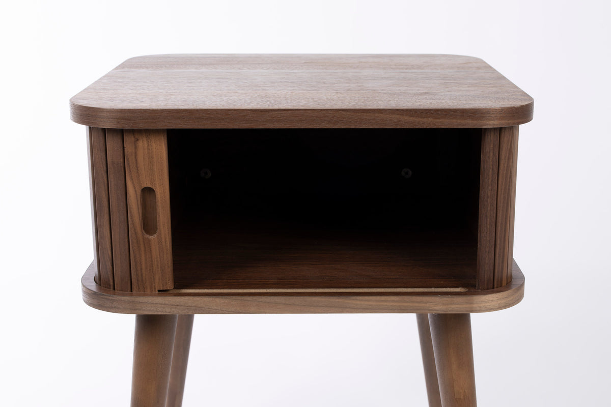 Beistelltisch Barbier in Walnuss präsentiert im Onlineshop von KAQTU Design AG. Beistelltisch ist von Zuiver