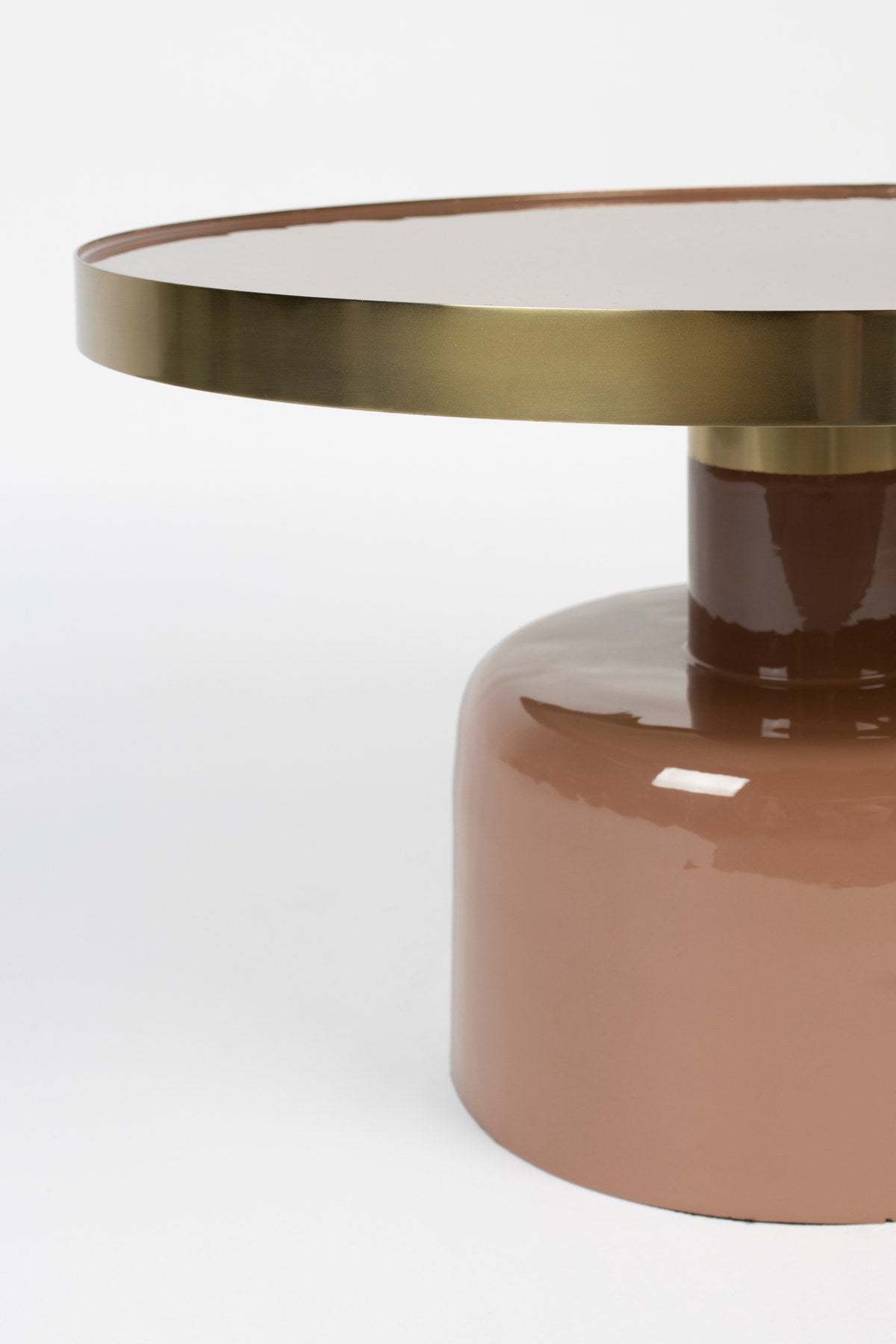 Beistelltisch Glam in Rosa präsentiert im Onlineshop von KAQTU Design AG. Couchtisch ist von Zuiver