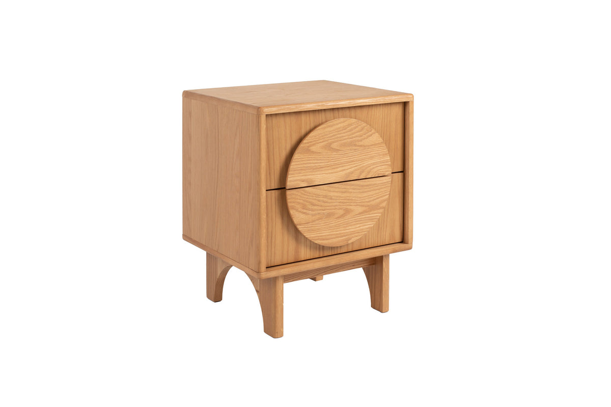 Beistelltisch / Bedstand Groove in Natural Oak präsentiert im Onlineshop von KAQTU Design AG. Beistelltisch ist von Zuiver