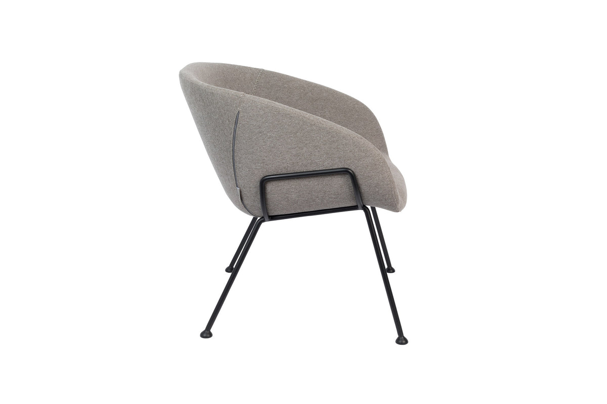 Lounge Sessel Feston in Grau präsentiert im Onlineshop von KAQTU Design AG. Sessel mit Armlehnen ist von Zuiver