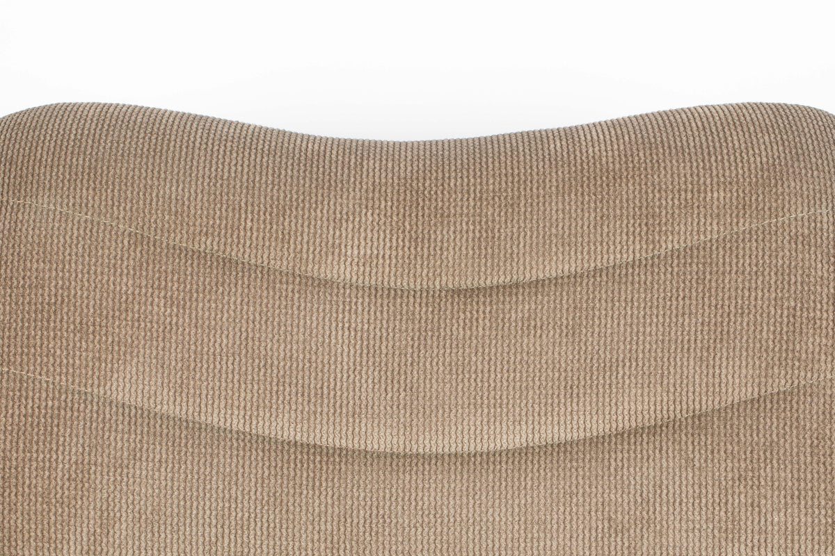 Lounge Sessel Bubba in beige präsentiert im Onlineshop von KAQTU Design AG. Sessel ist von Zuiver